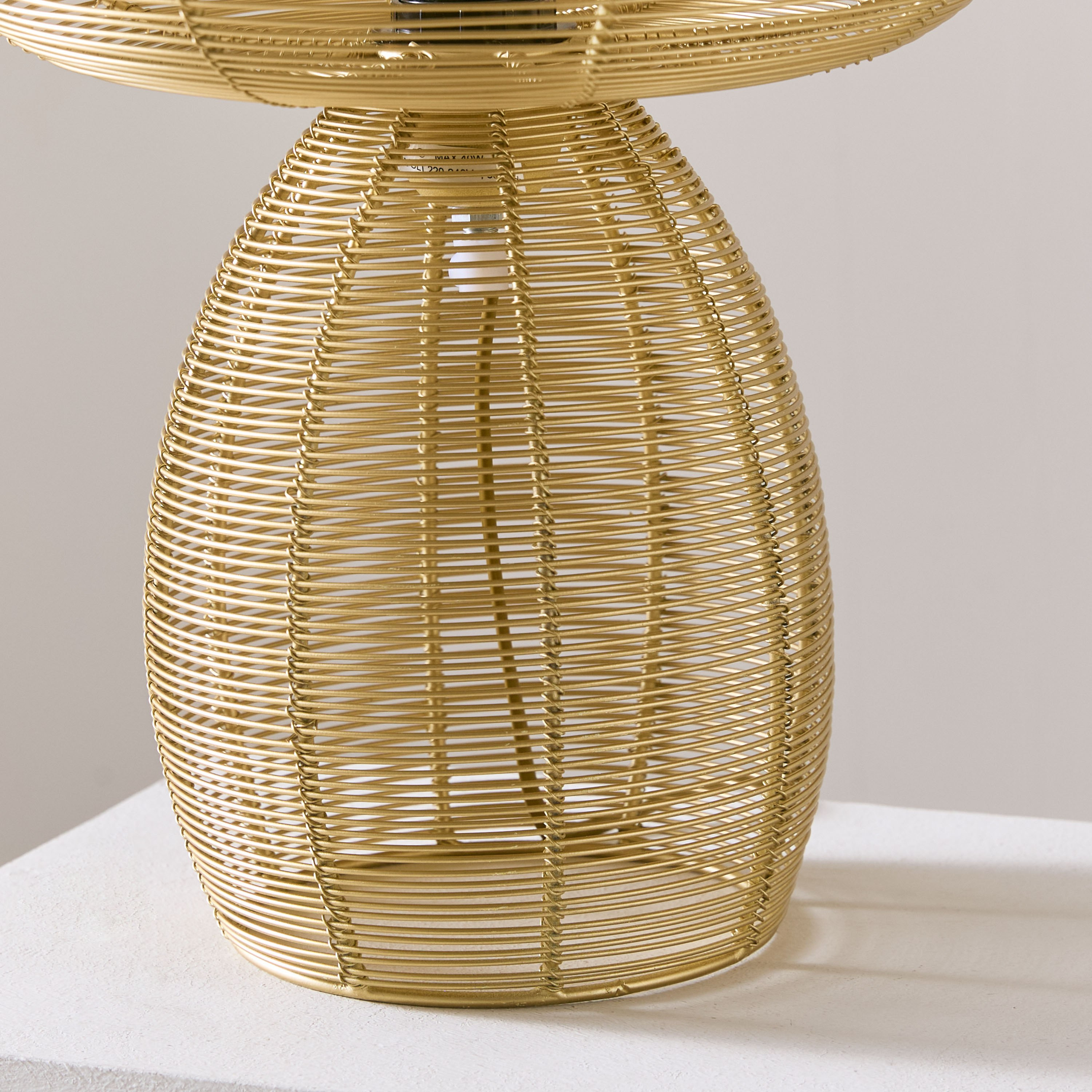 مصباح طاولة سلكي معدني من آرون - 30x41 سم-hbxbedroom-lighting-tablelamps-image-4