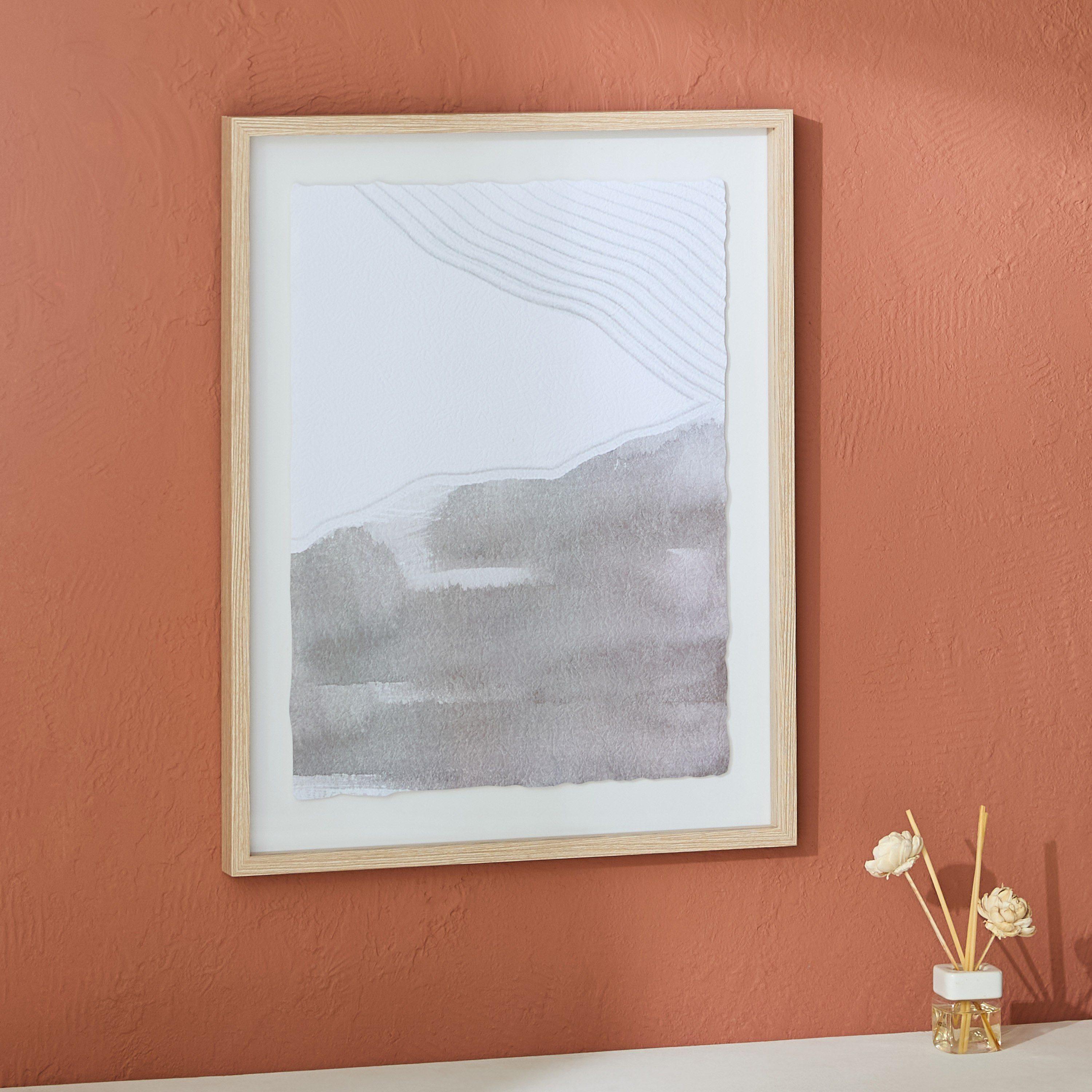 لوحة مؤطرة بارزة الملمس من ريناتا - 40x50 سم-hbxbedroom-decorandaccessories-photoframes-image-1