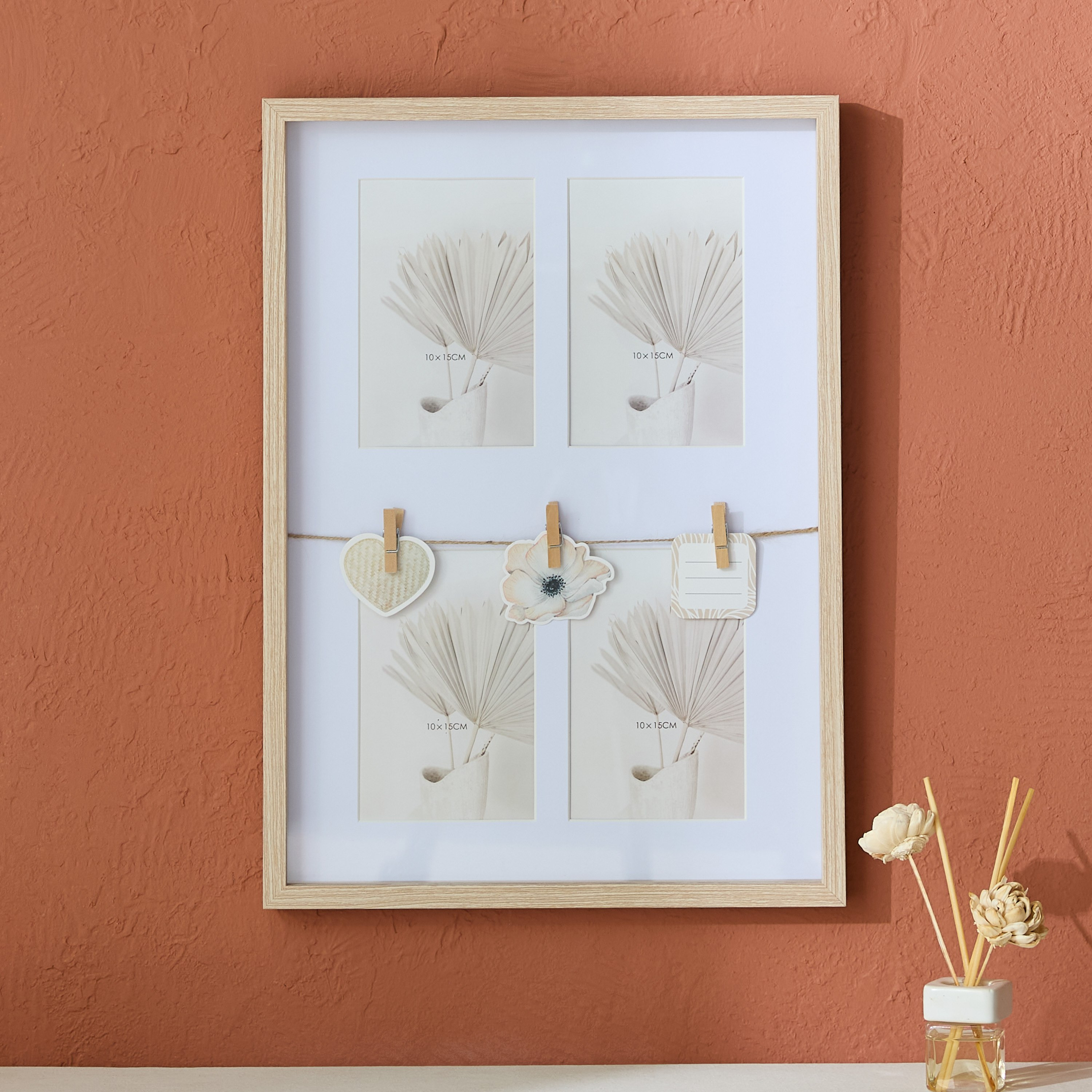 إطار صور متعدد الفتحات من ريناتا - 31x43.5 سم-hbxbedroom-decorandaccessories-photoframes-image-2