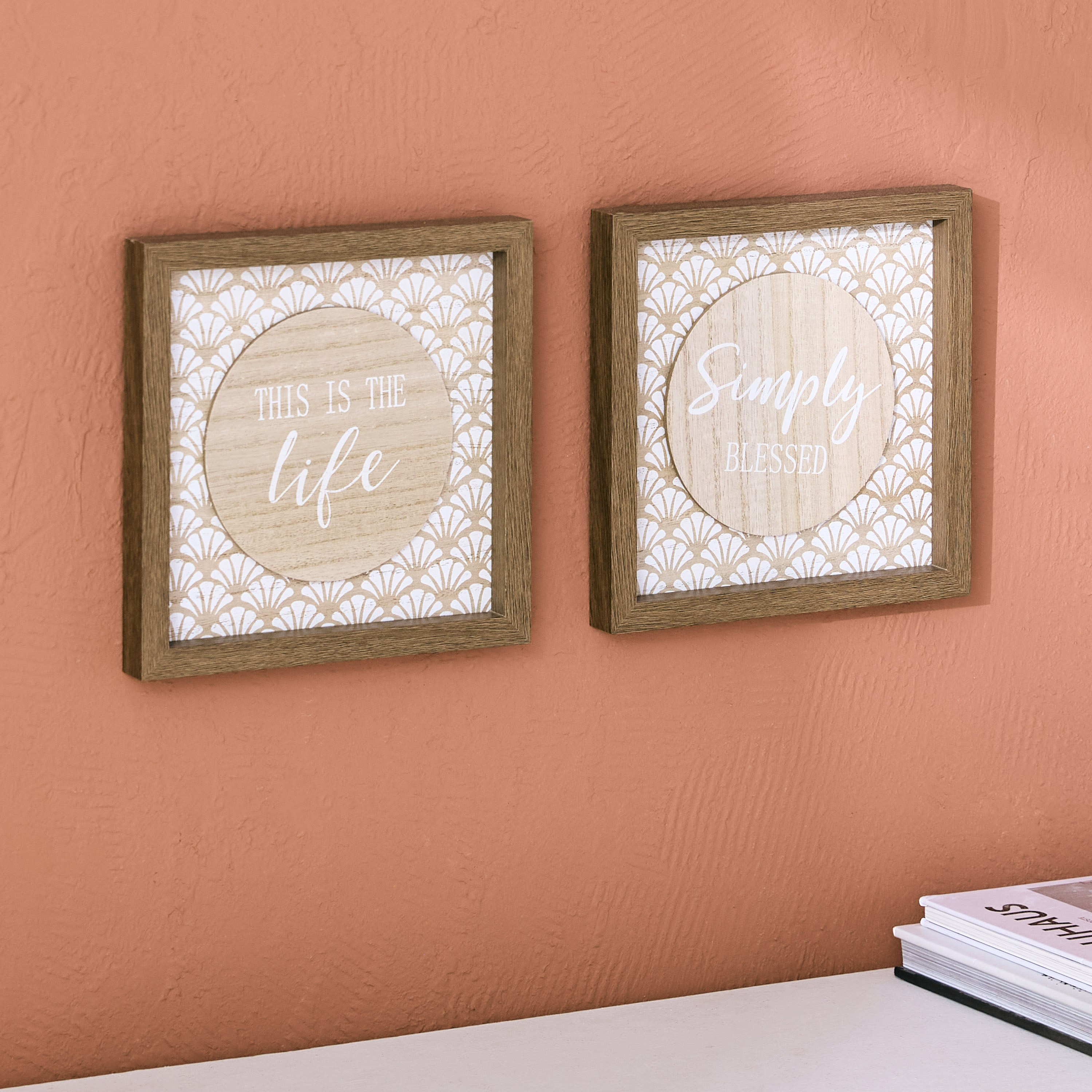 طقم برواز صور من قطعتين من ريناتا- 22x25x22 سم-hbxdiningroom-walldecor-wallart-image-1