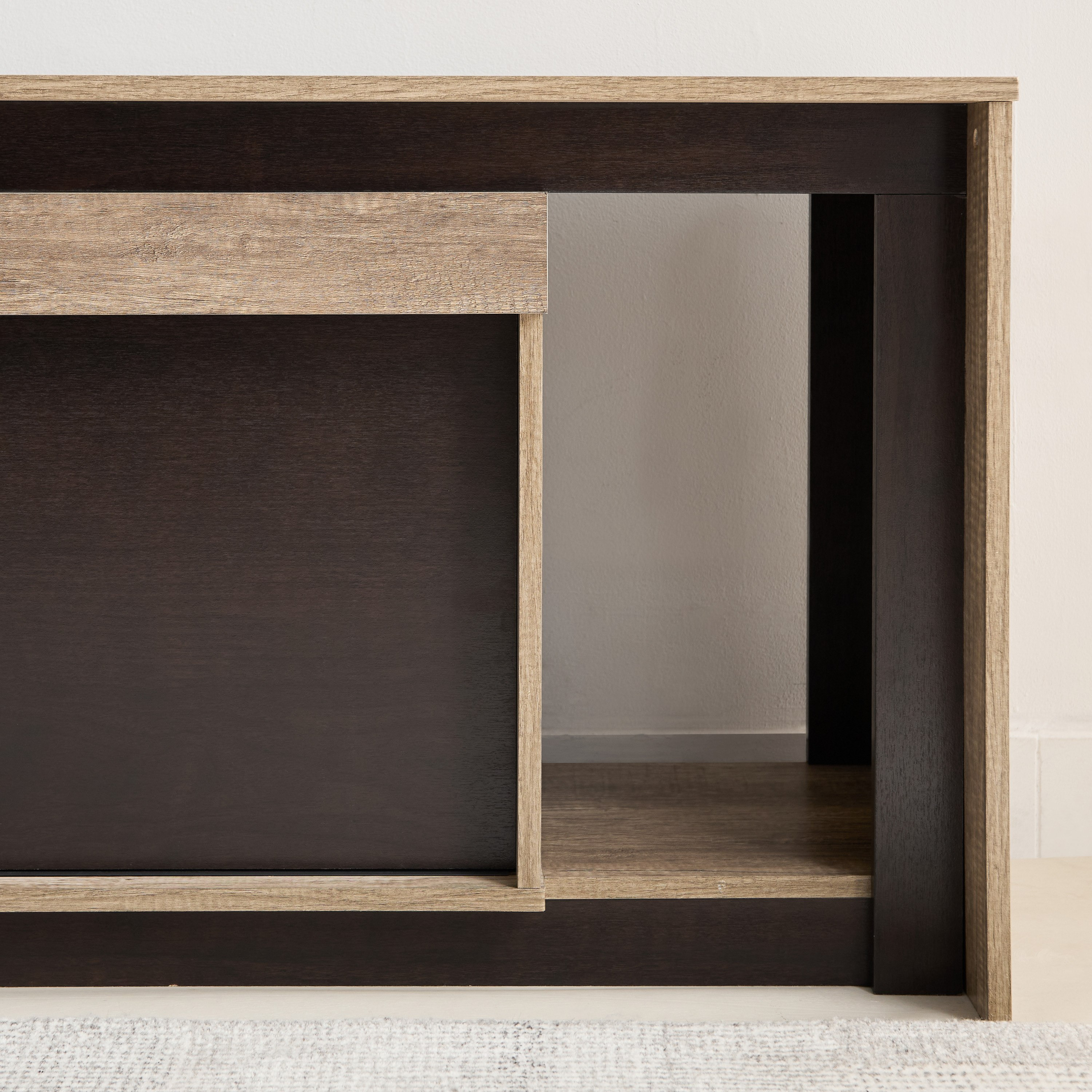 وحدة تلفزيون مرتفعة حتى 75 بوصة 1.8 متر بباب انزلاقي من فيترو-hbxlivingroom-mediaunitsandstorage-tvunits-image-4