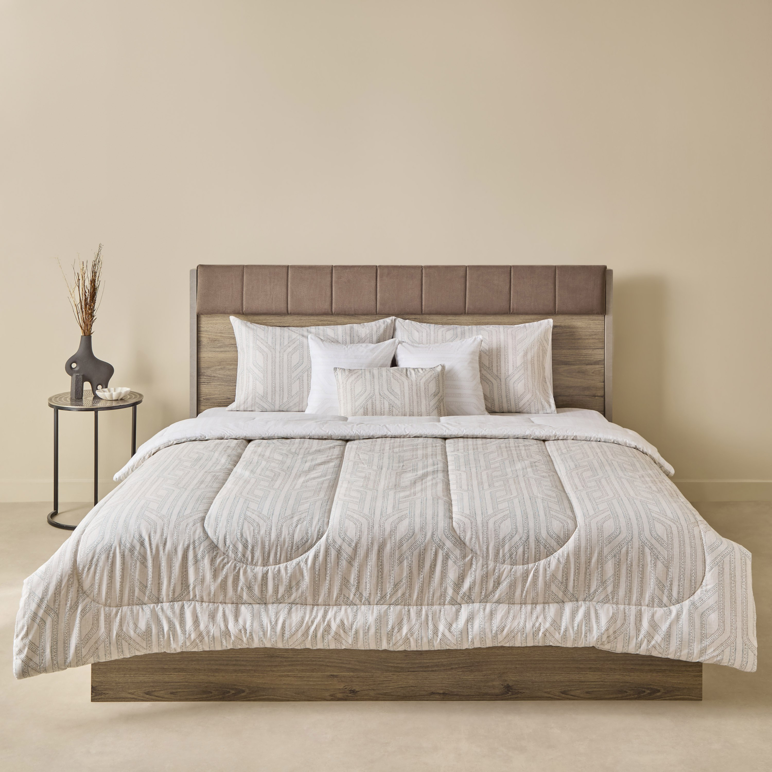 طقم لحاف قطن كينج بطبعات 7 قطع بيثال من فالنسيا - 220x240 سم-hbxhomeware-hbxbedroom-image-3