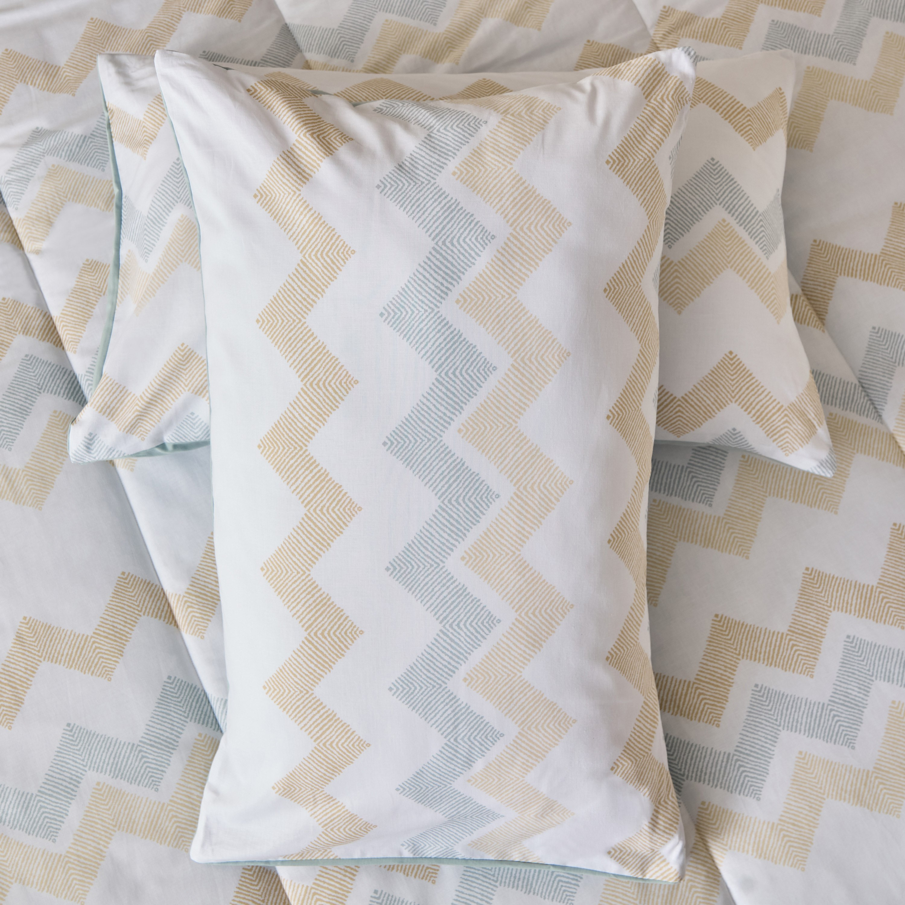 Valencia Brits 7-Piece Printed Cotton King BIAB Comforter Set - 220x240 cm-hbxhomeware-hbxbedroom-image-7