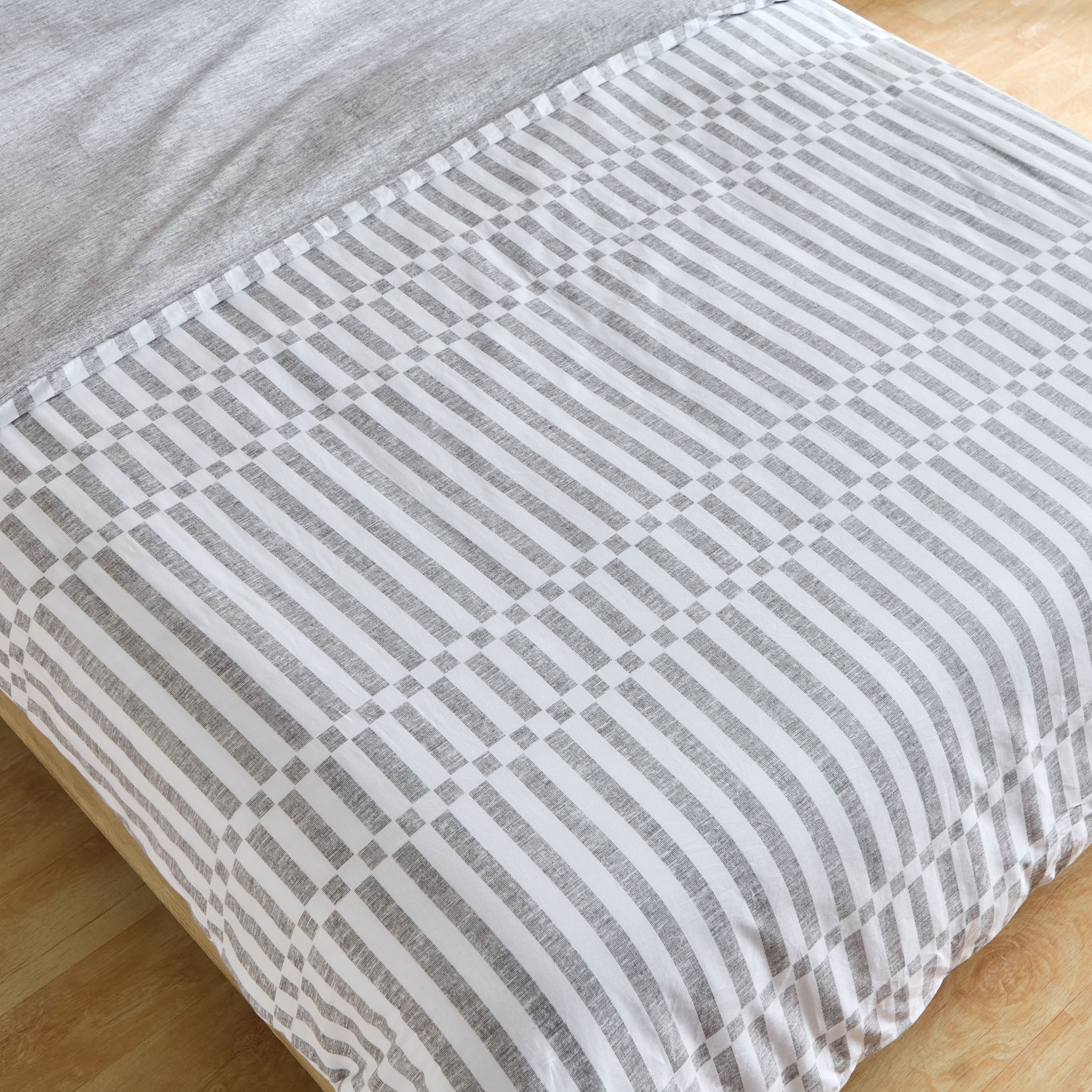 طقم غطاء لحاف توين قطن بطبعات 3 قطع سويتو من ماديسون - 150x220 سم-hbxhomeware-hbxbedroom-image-4