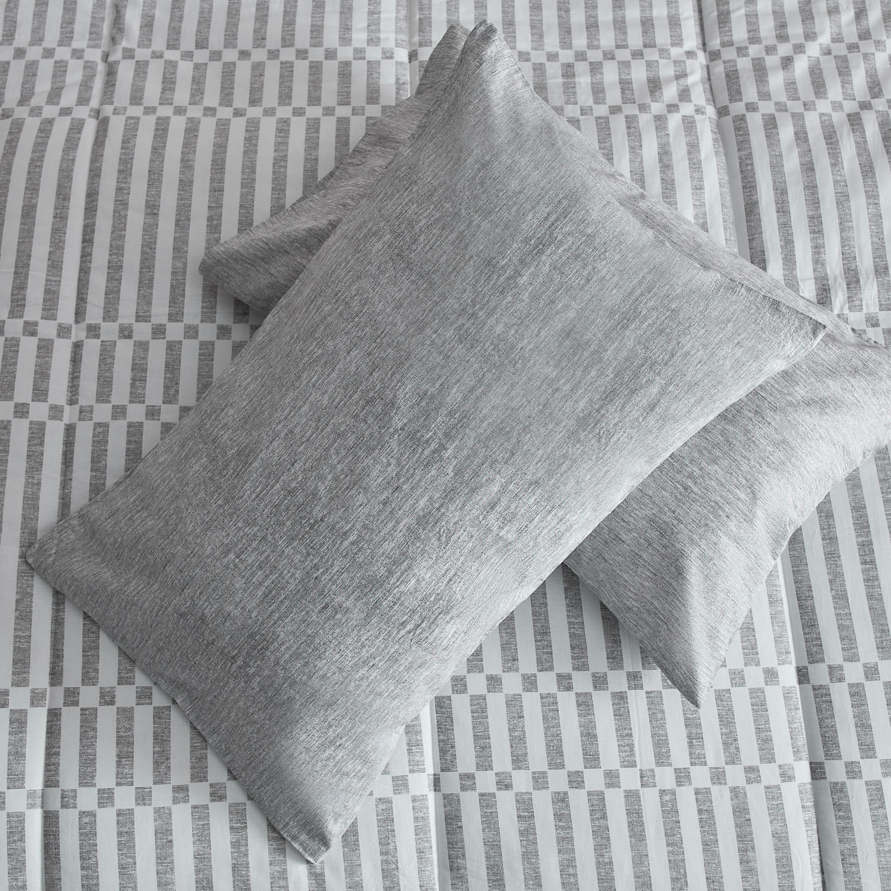 طقم لحاف كينج قطن 144 خيط  7 قطع سويتو من ماديسون- 220x240 سم-hbxhomeware-hbxbedroom-image-7