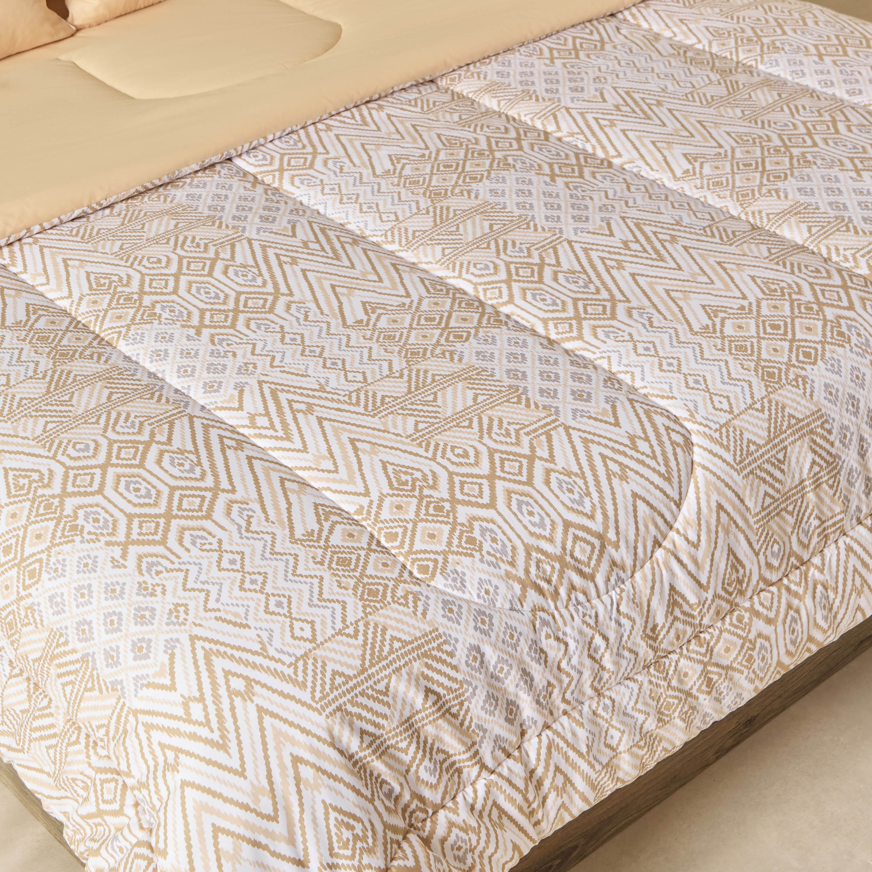 طقم لحاف قطن كينج بطبعات 5 قطع بهيسو من ماديسون - 220x240 سم-hbxhomeware-hbxbedroom-image-4