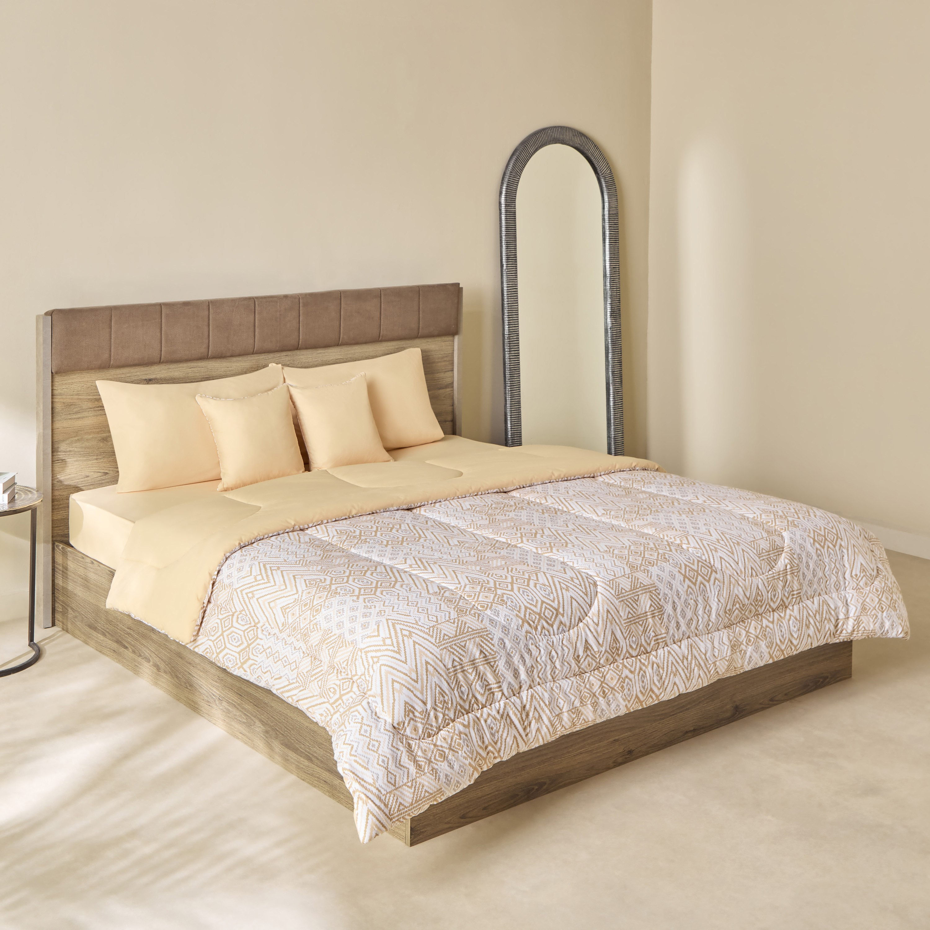 طقم لحاف قطن سوبر كينج 5 قطع بطبعات بيسو من ماديسون - 240×240 سم-hbxhomeware-hbxbedroom-image-2