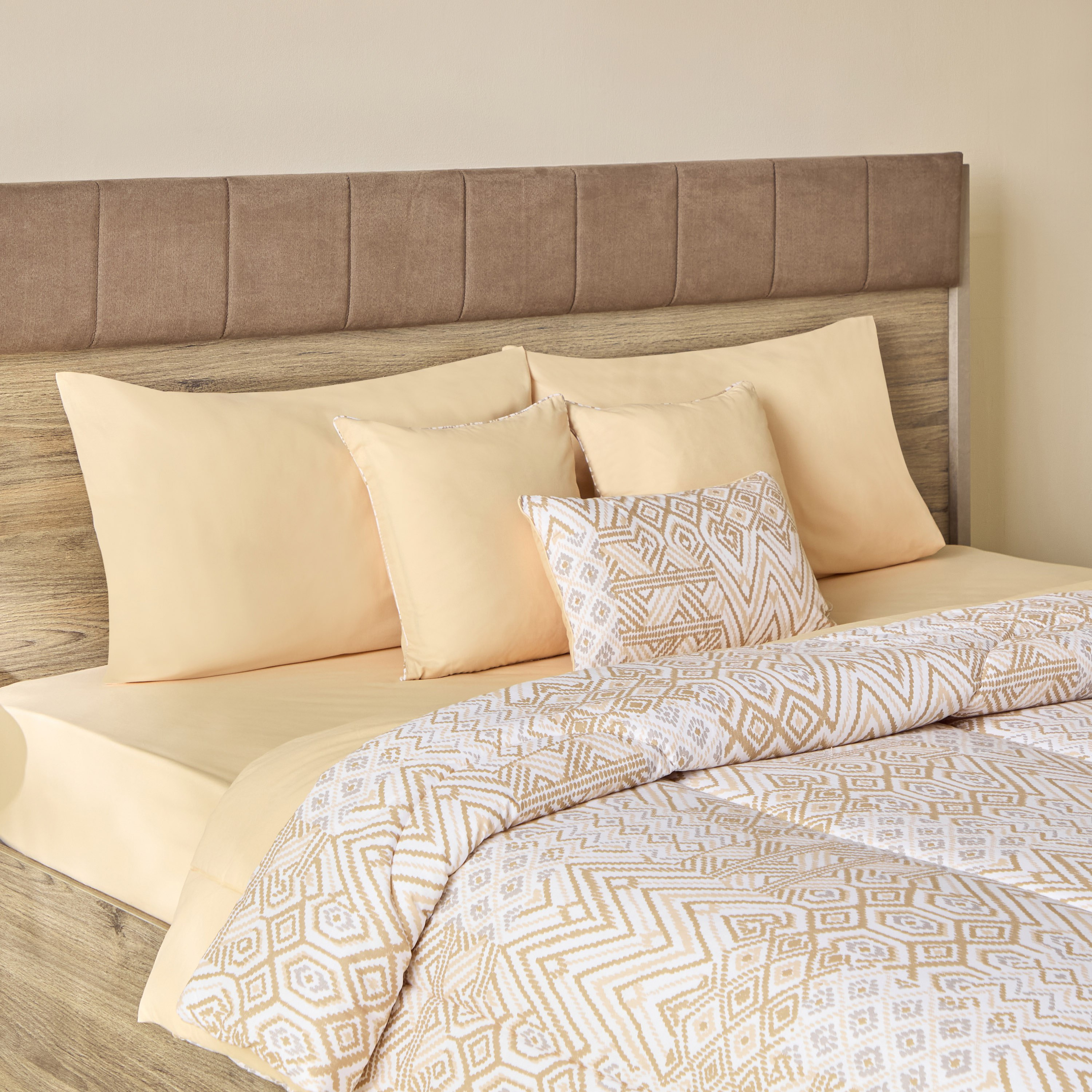 طقم لحاف قطن كينج 7 قطع من ماديسون - 220x240 سم-hbxhomeware-hbxbedroom-image-1