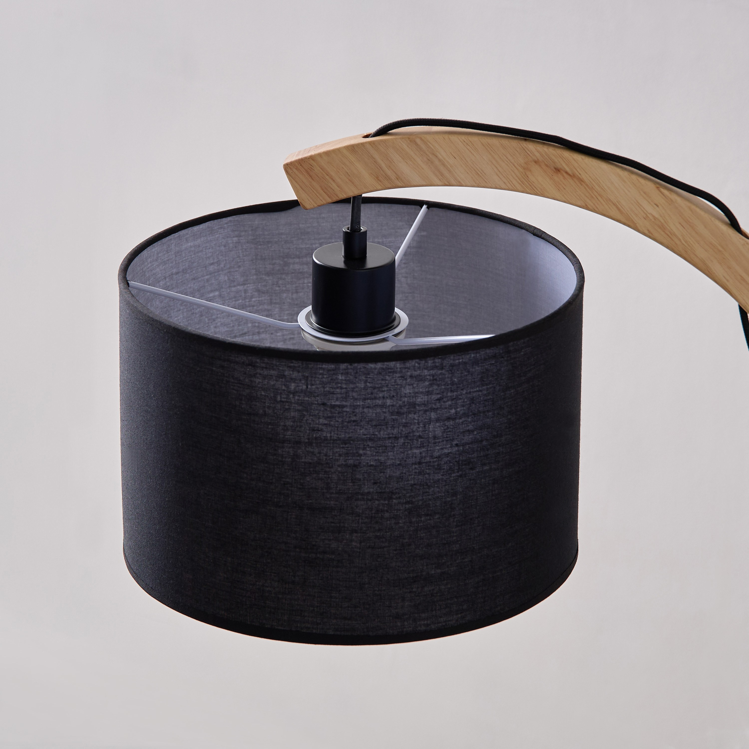 مصباح طاولة معدن وخشب بغطاء قماش من تايلر- 22x43.5x62.5 سم-hbxbedroom-lighting-tablelamps-image-3
