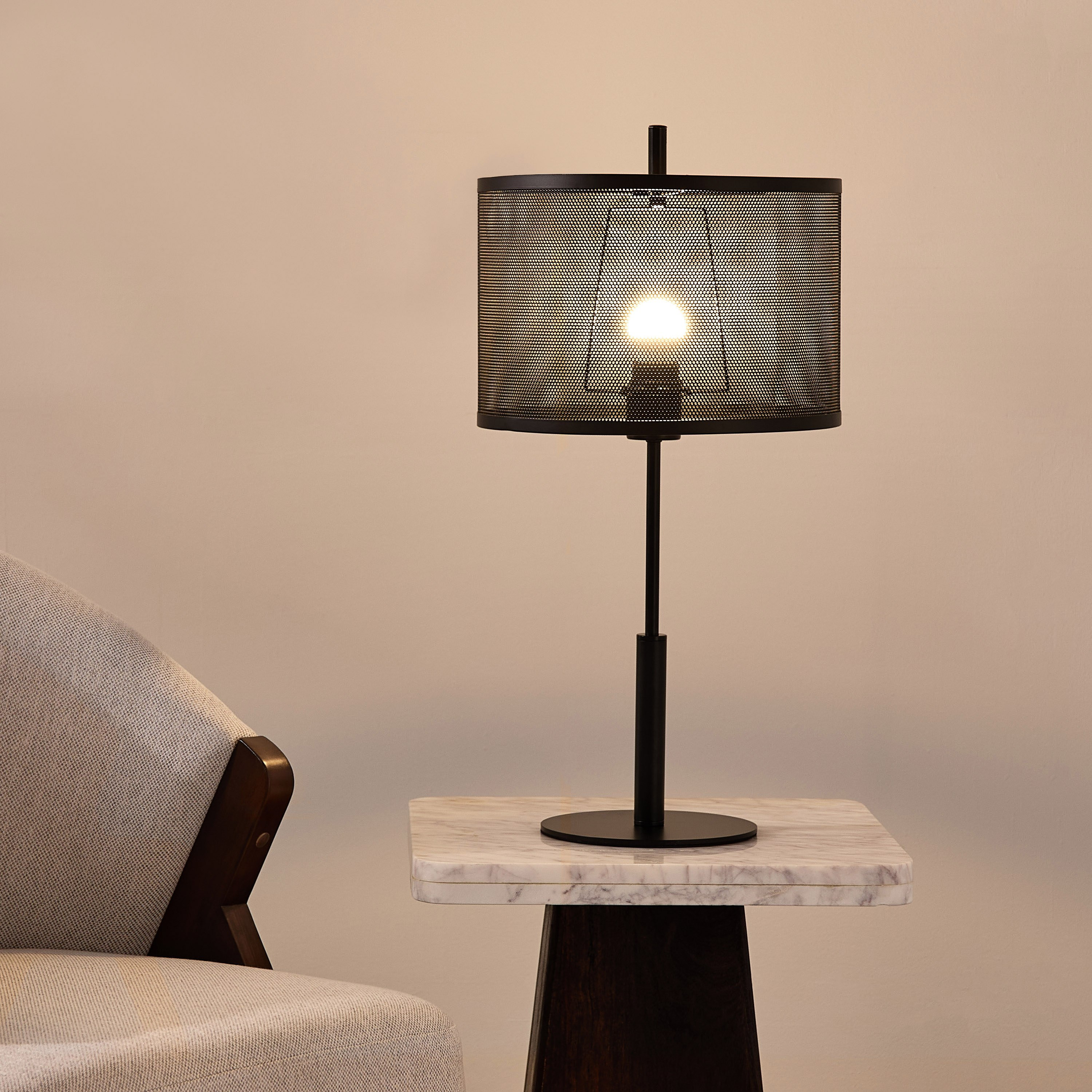 مصباح طاولة معدن من تايلر - 30x58 سم-hbxbedroom-lighting-tablelamps-image-2
