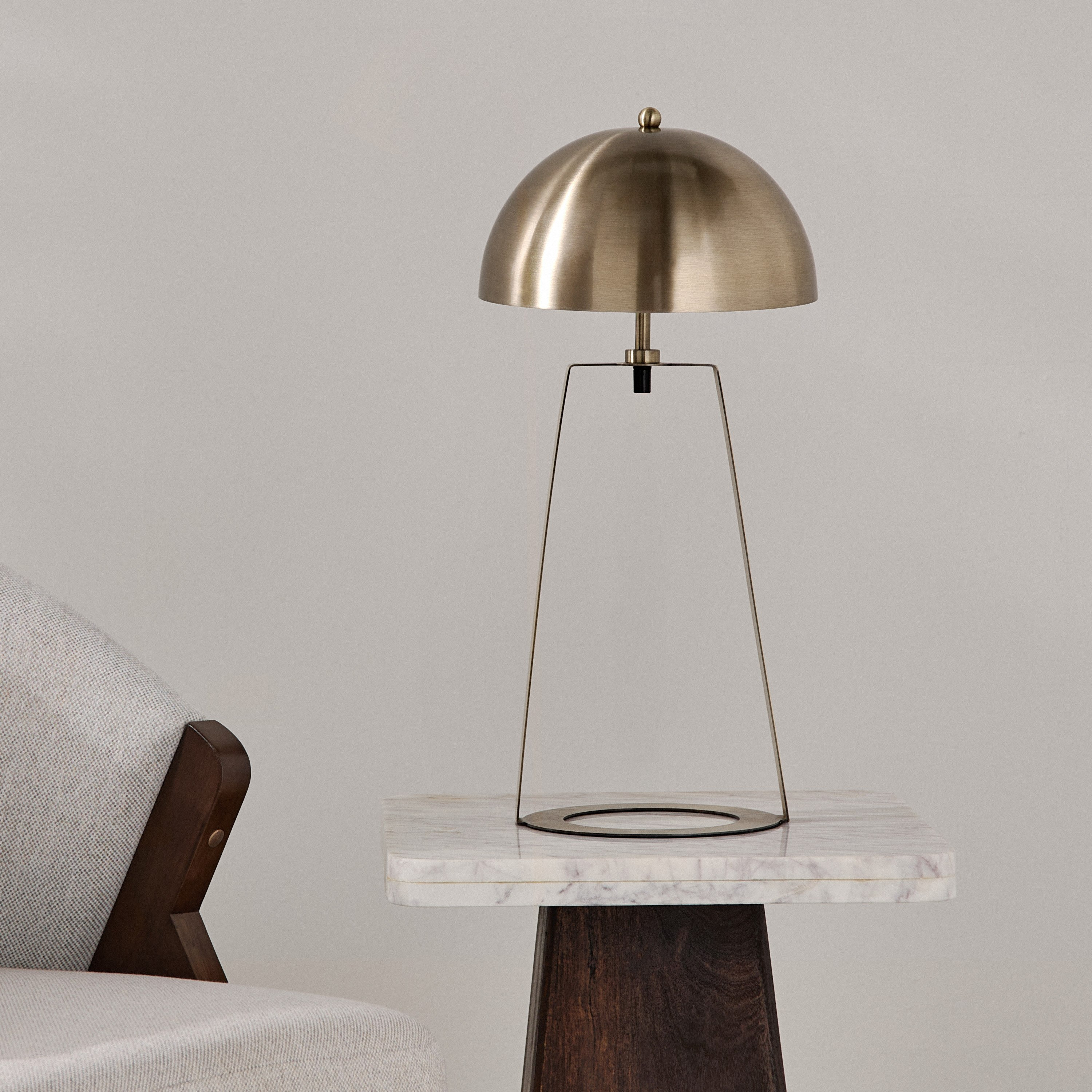 مصباح طاولة معدن من تايلر - 25x50 سم-hbxbedroom-lighting-tablelamps-image-1