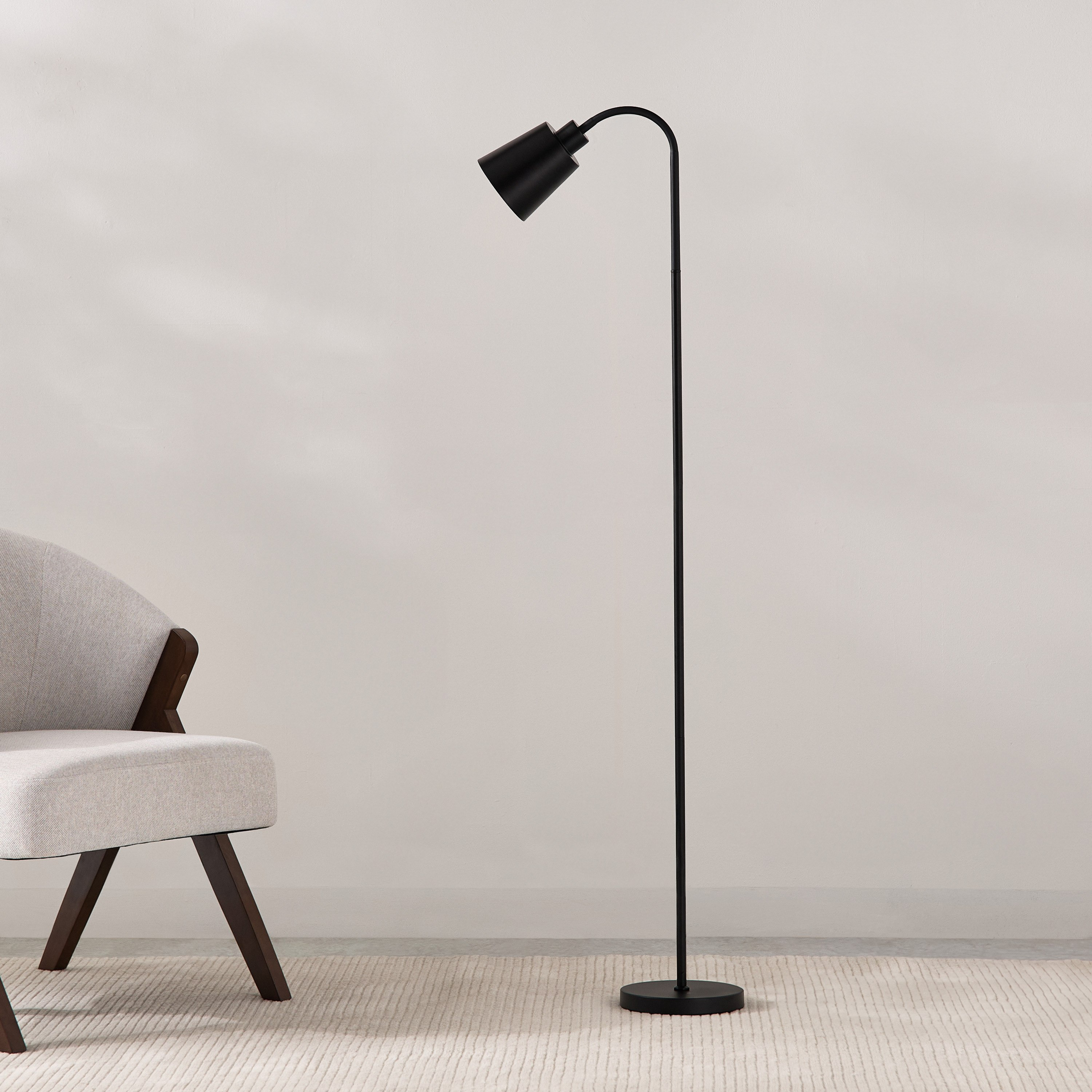 مصباح أرضية معدن - تايلر - 20x13x150 سم-hbxhomeware-hbxlivingroom-image-1