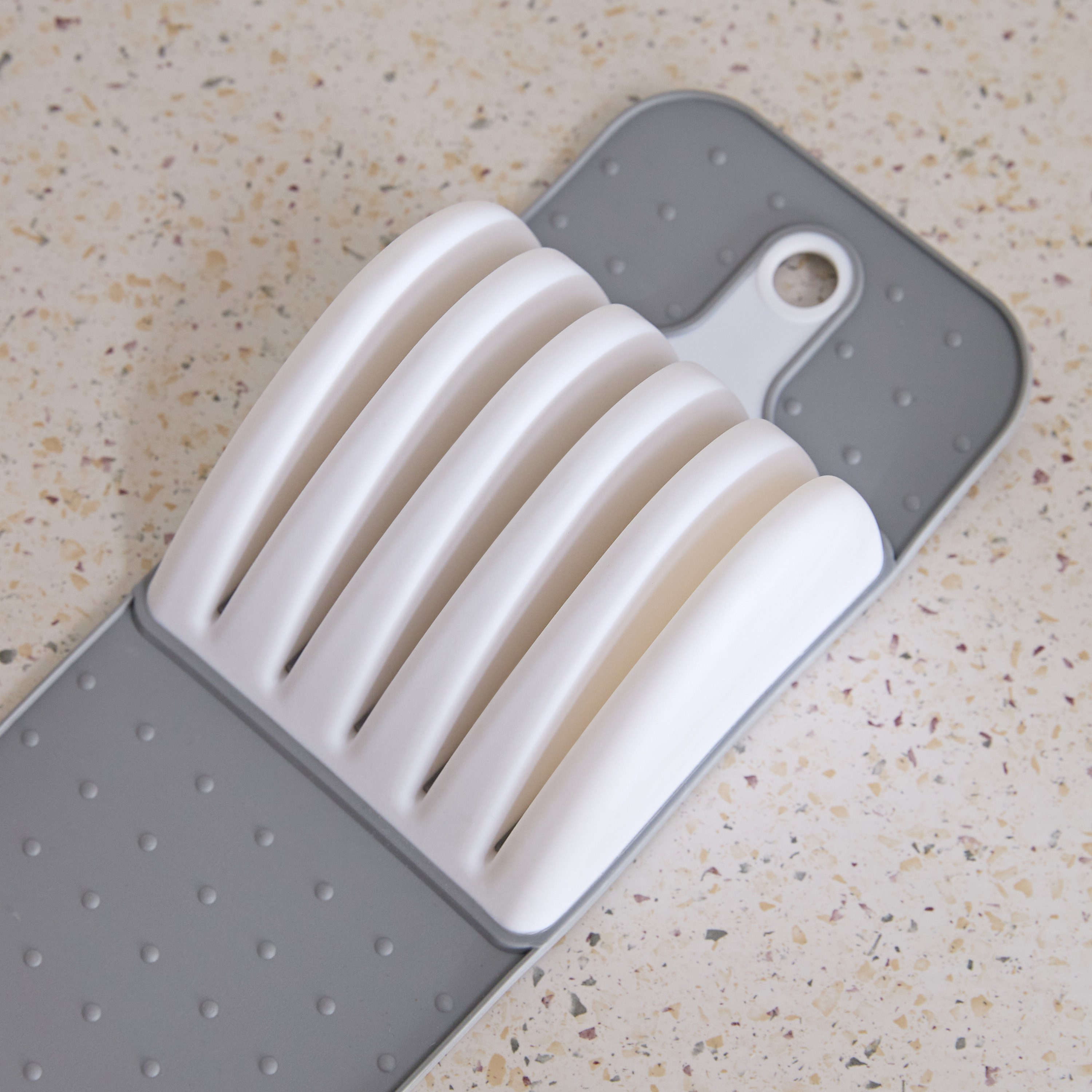 حصيرة سكاكين داخل الدرج من أوميجا-hbxhomeware-kitchenware-kitchenlinens-image-3