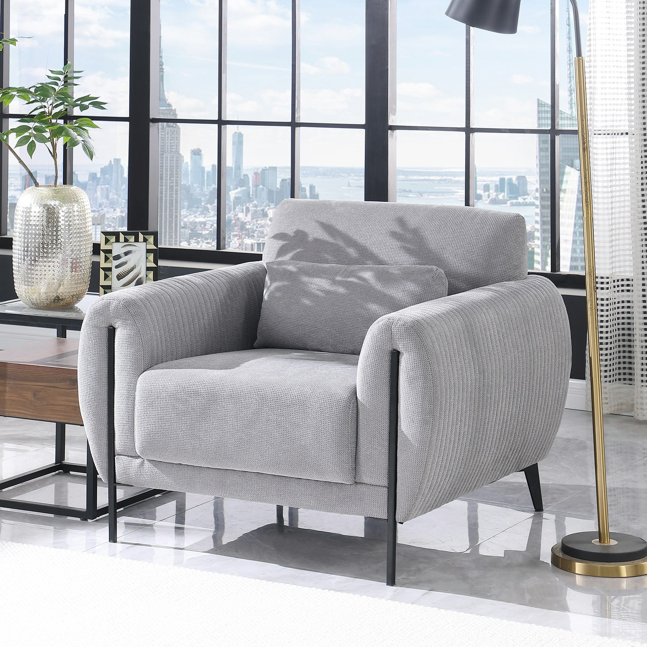 كنبة قماش بمساند ذراعين ووسادة من ميبل-hbxlivingroom-sofasandarmchairs-sofas-image-1