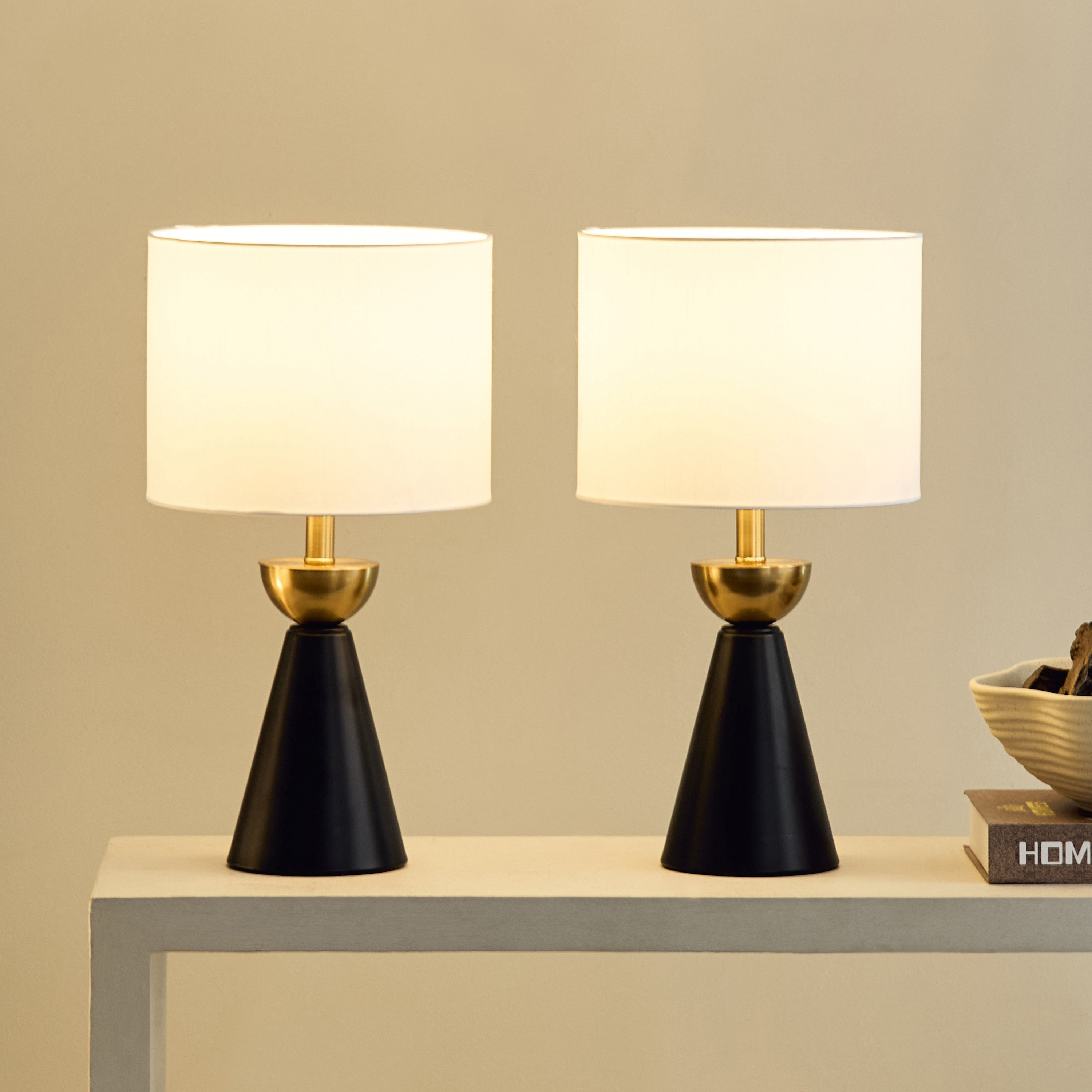 طقم مصابيح طاولة معدن من قطعتين من رولينز - 23x42 سم-hbxbedroom-lighting-tablelamps-image-2