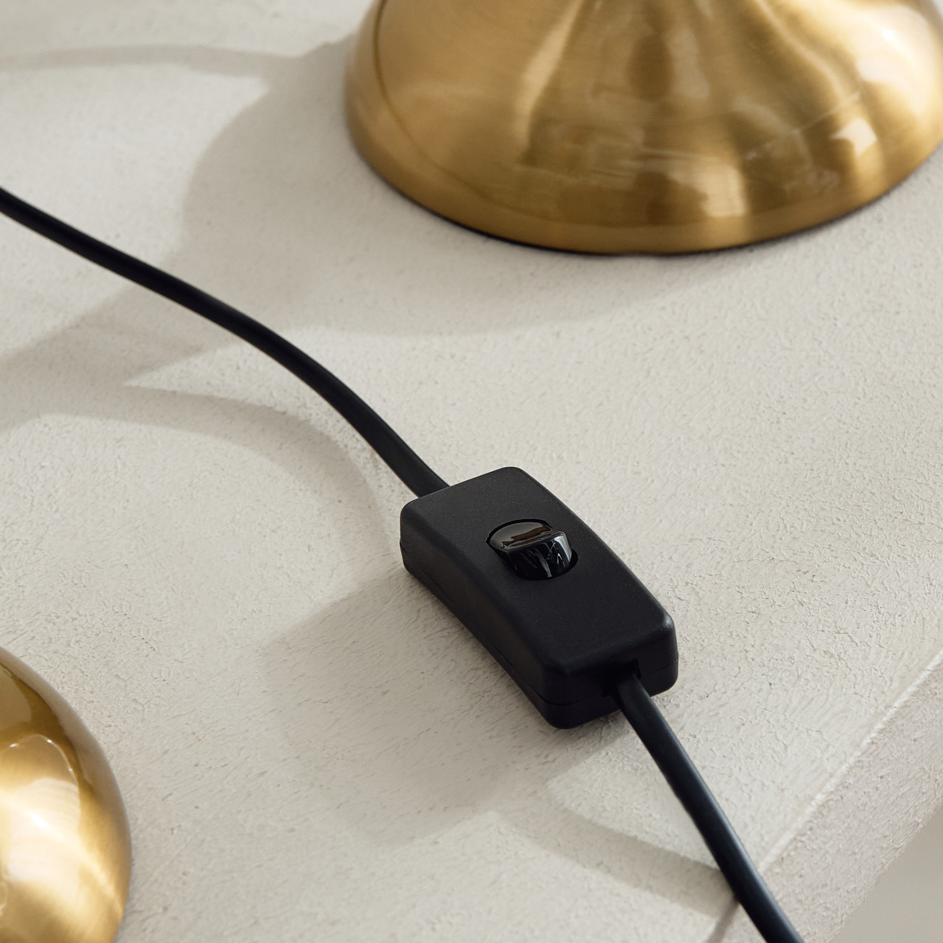 طقم مصباح طاولة معدن قطعتين من رولينز-hbxbedroom-lighting-tablelamps-image-5
