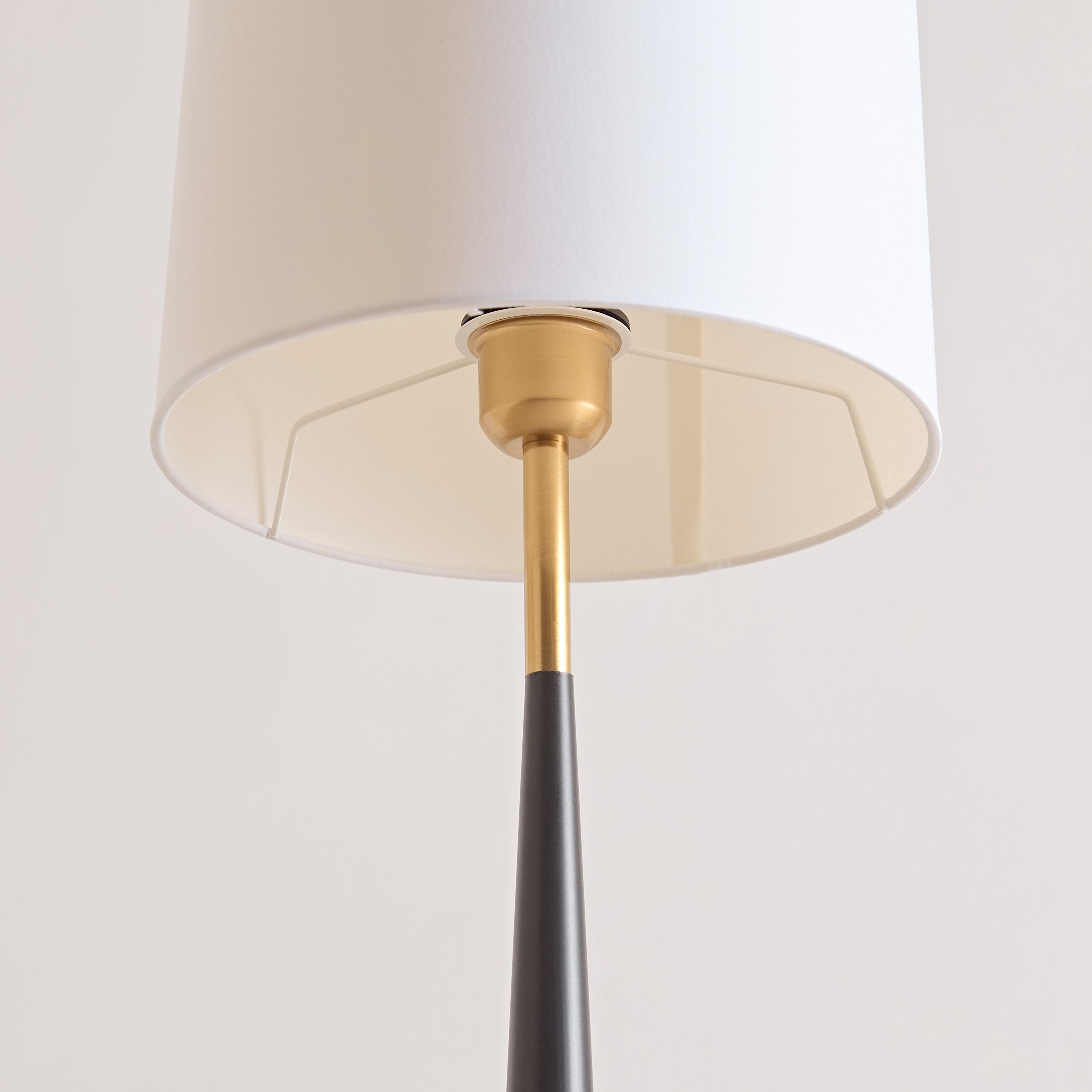 مصباح أرضية معدن من رولينز - 160 سم-hbxhomeware-hbxlivingroom-image-4
