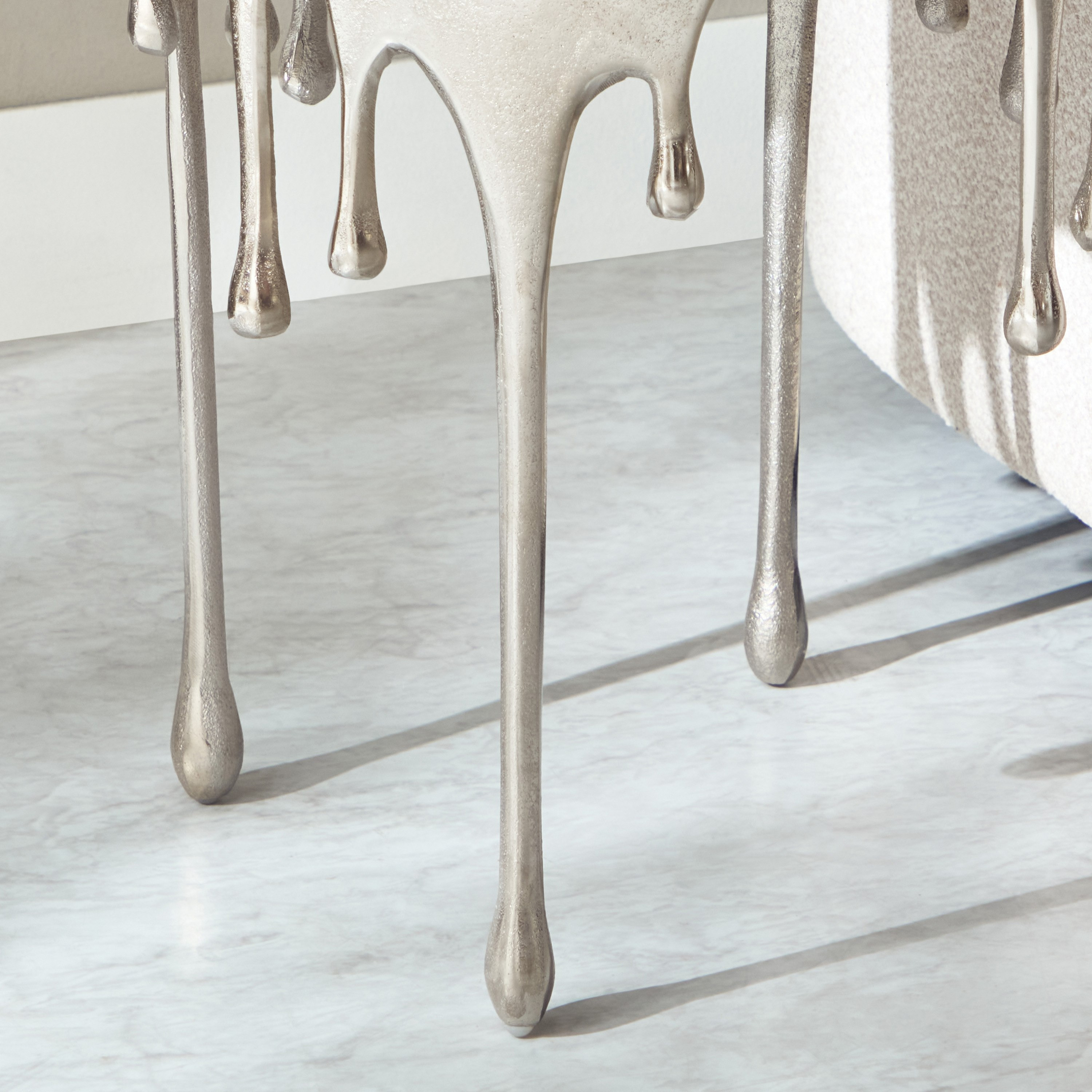 Vendra Sheroid Aluminium Casted End Table-hbxfurniture-livingroom-endtables-image-6