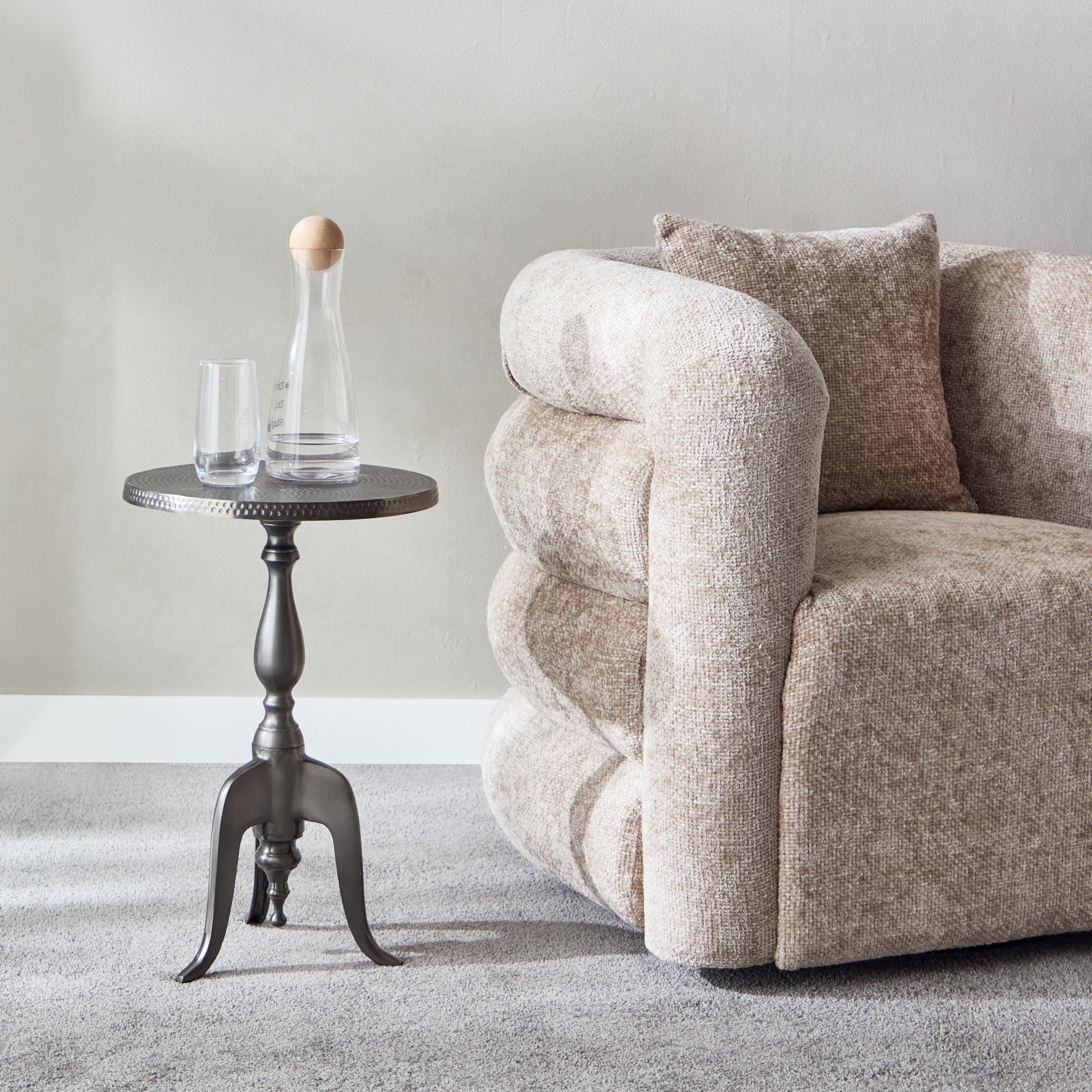 Cavon Grace Accent Table-hbxfurniture-livingroom-endtables-image-5