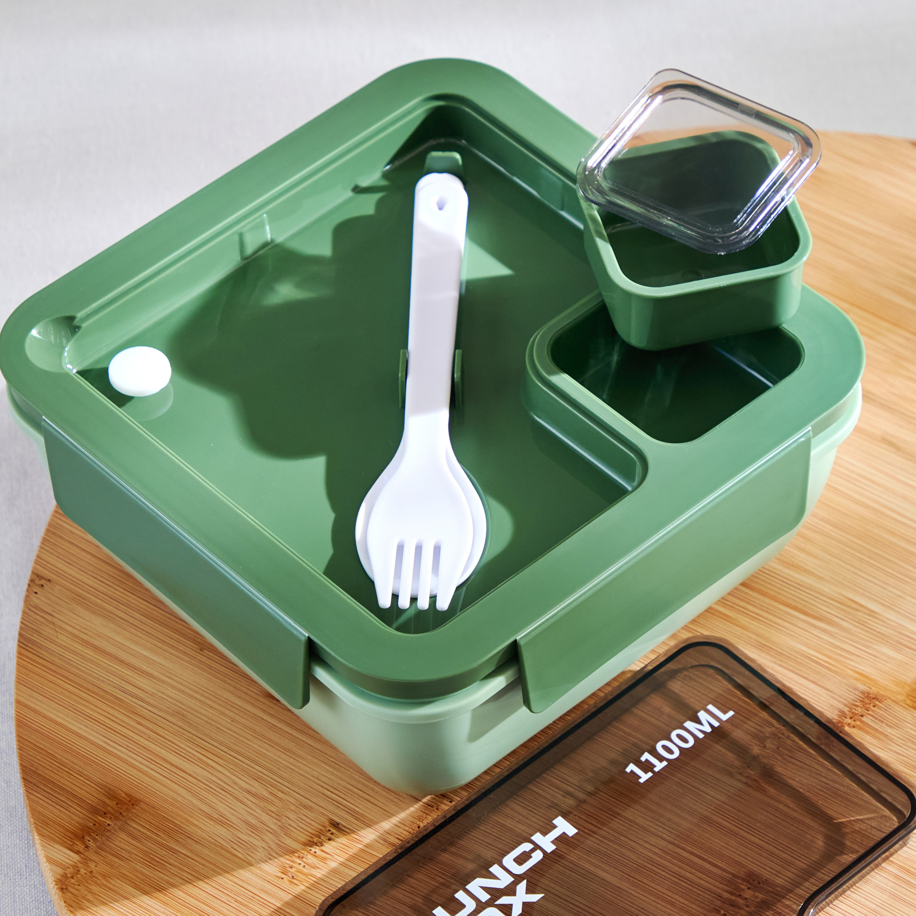 صندوق غداء مربع مع ملعقة وشوكة من إزرا - 1100 مل-hbxhomeware-hbxkidsandyouth-image-3