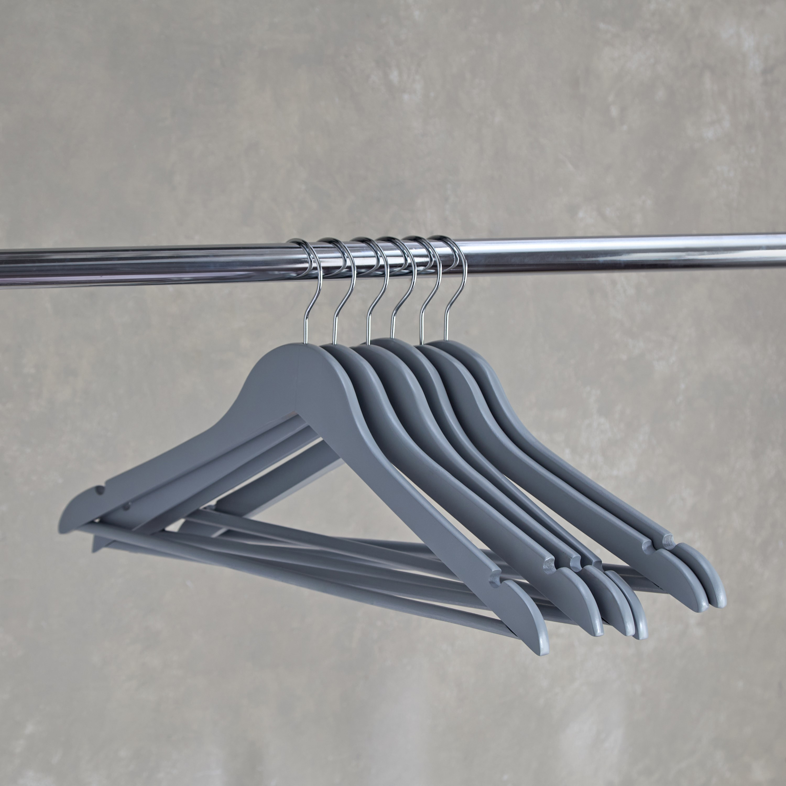 طقم علّاقات خشبية 6 قطع من أميتي-hbxhomeware-bathandlaundry-clothesdryingracks-image-1