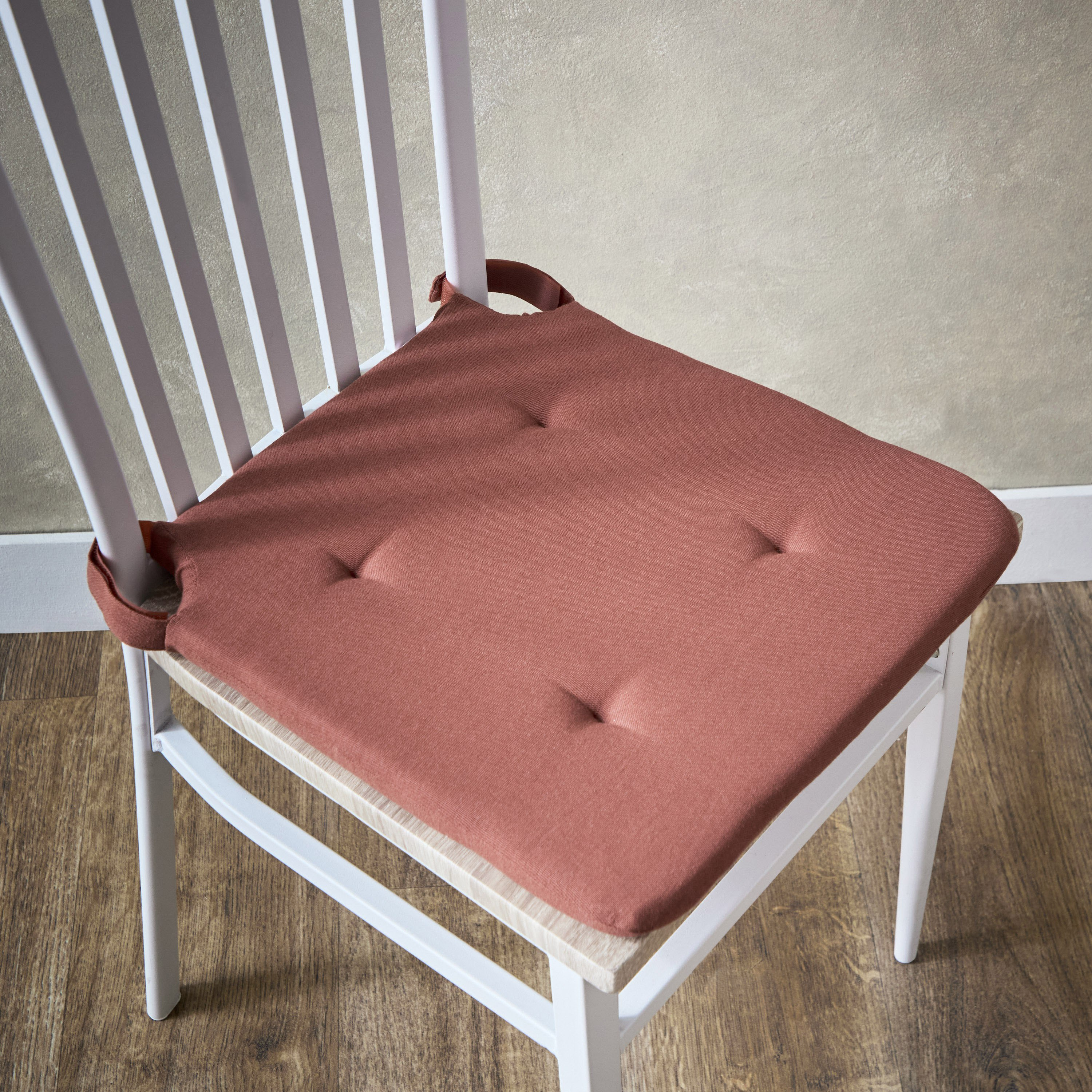 لبادة كرسي سادة من أتلانتا - 40×40 سم-hbxhomeware-hbxlivingroom-image-1