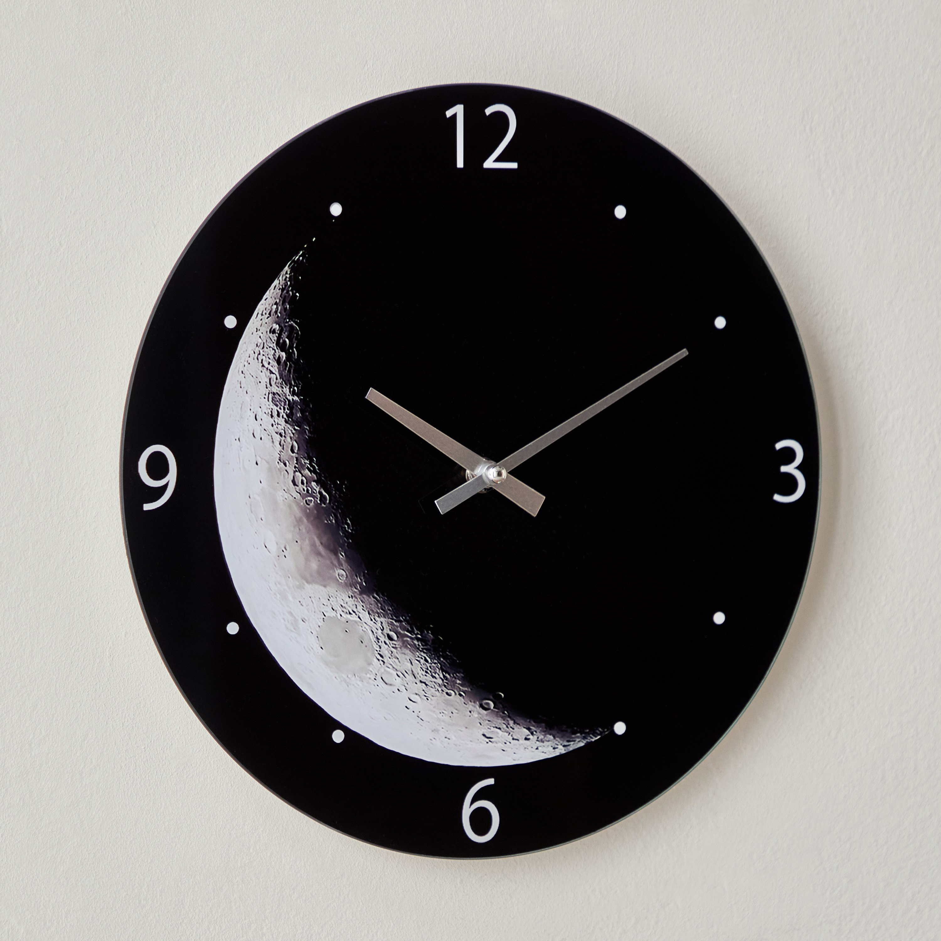 ساعة بتصميم هلال وزجاج ملون من فيرو - 30x4.5x30 سم-hbxdiningroom-decorandaccessories-clocks-image-1