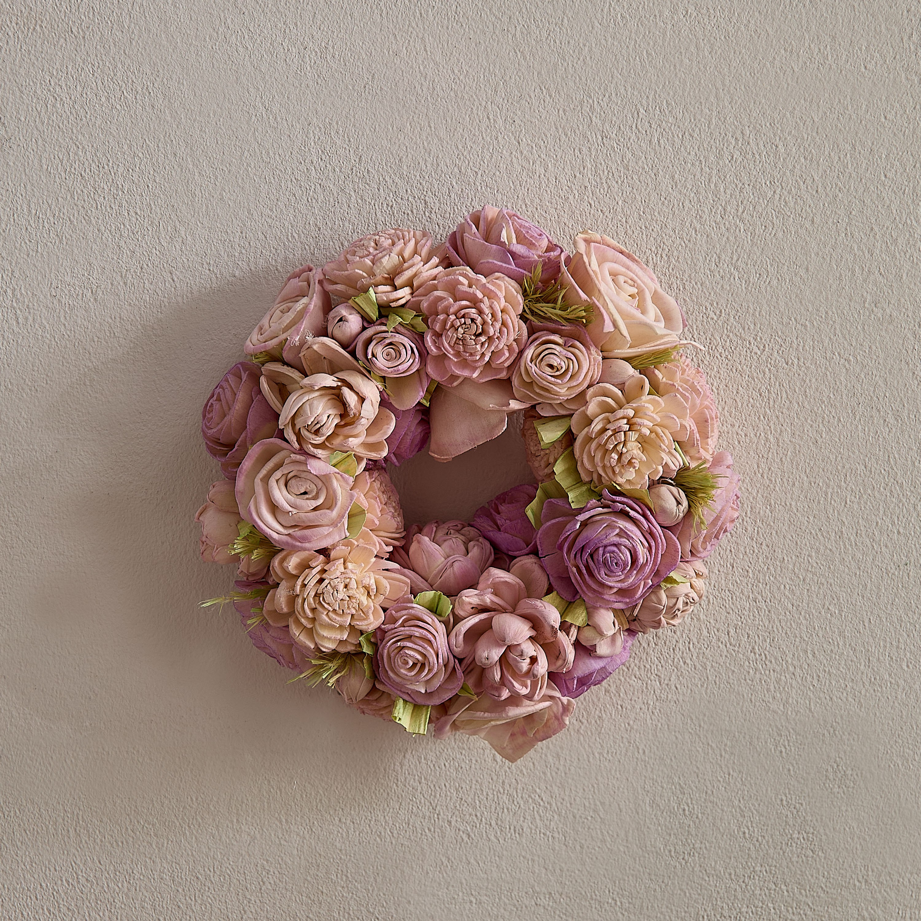 Seyna Mix Sola Wreath - 18x18x5 cm-hbxdecorandfurnishings-homeaccessories-artificialflowersandplants-image-1