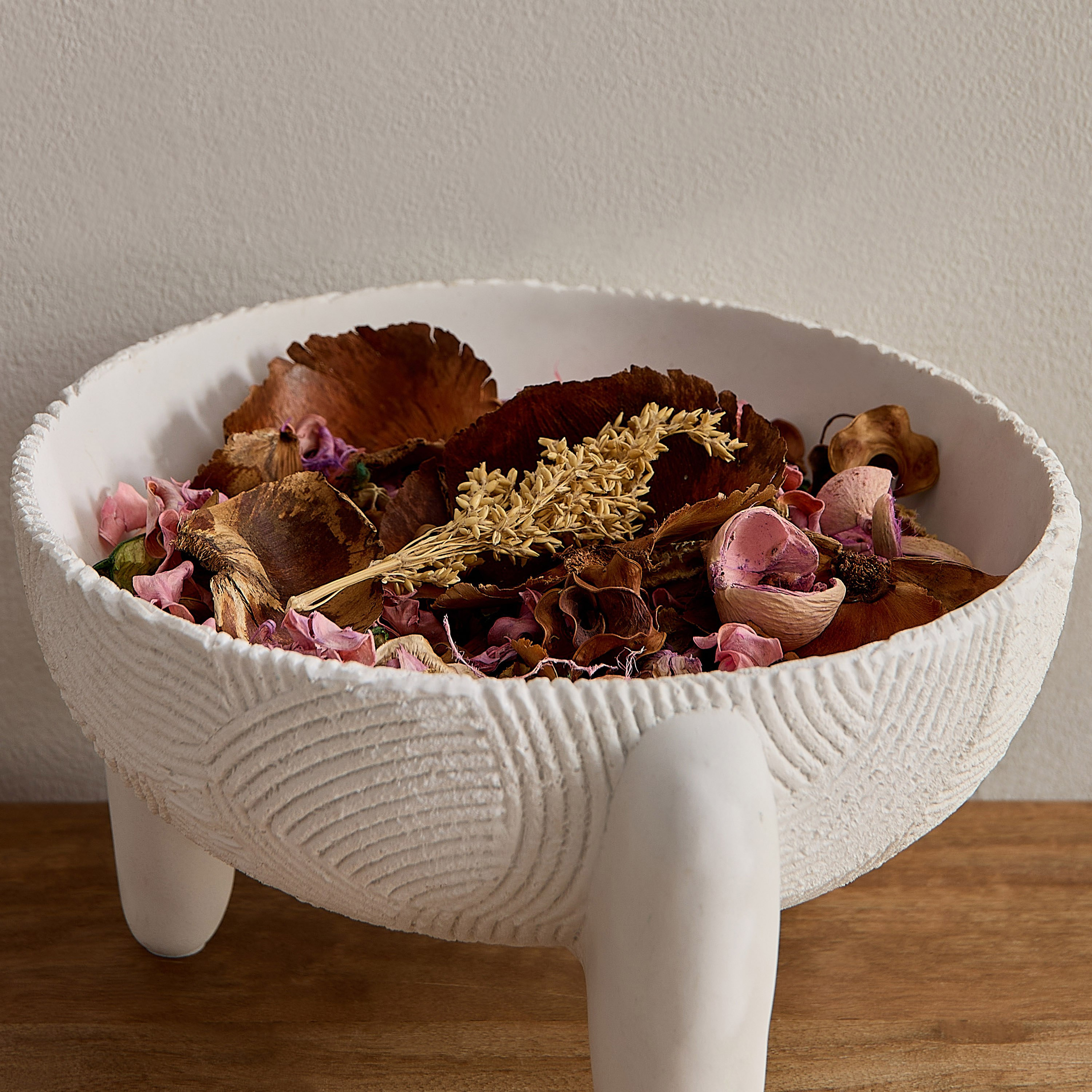 نباتات مجفف برائحة اللافندر من سينا - 100 جرام-hbxhomeware-hbxdecorandfurnishings-image-1
