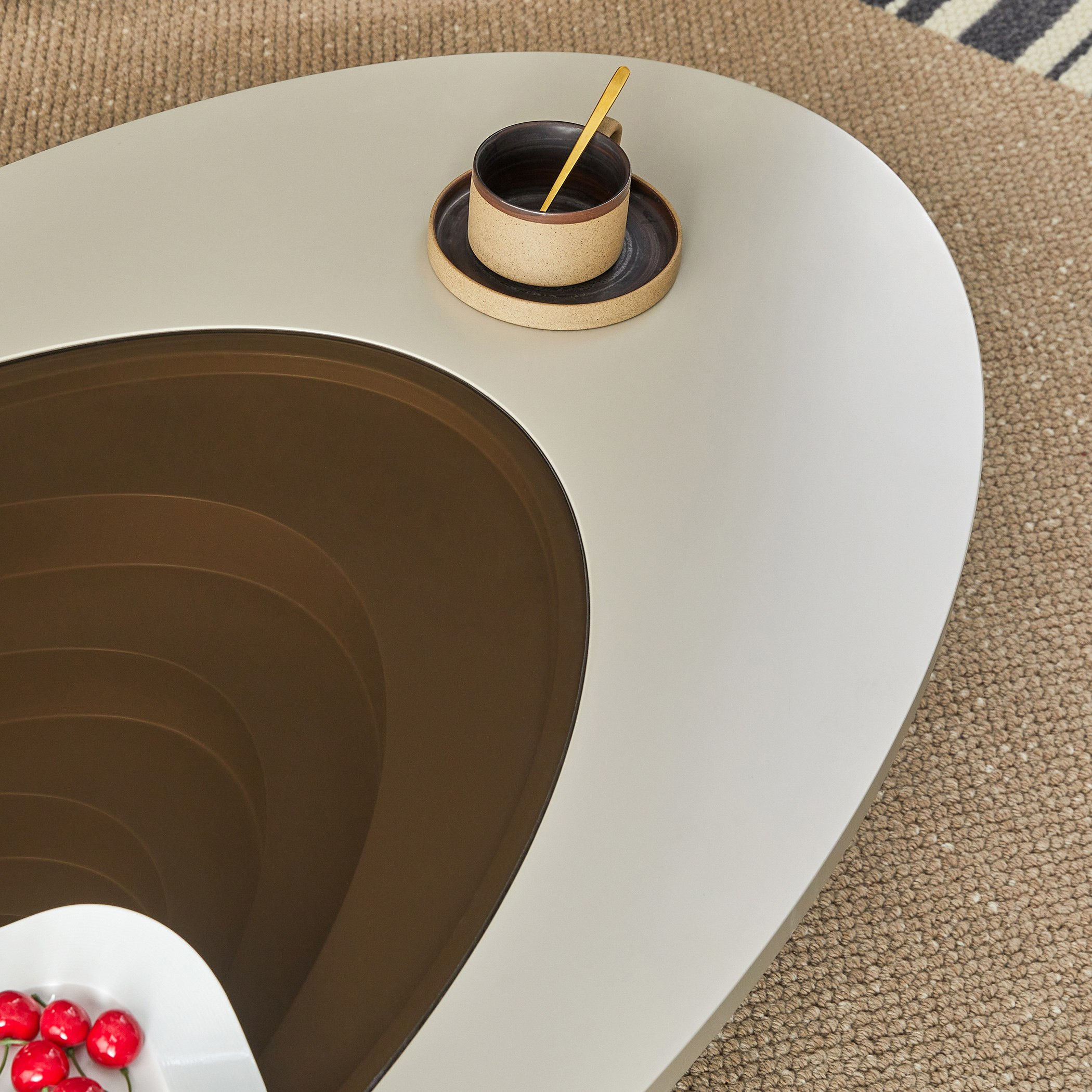 طاولة قهوة بسطح زجاج من كروز-PROMO_HB_UAE_HBX10_280126-image-4