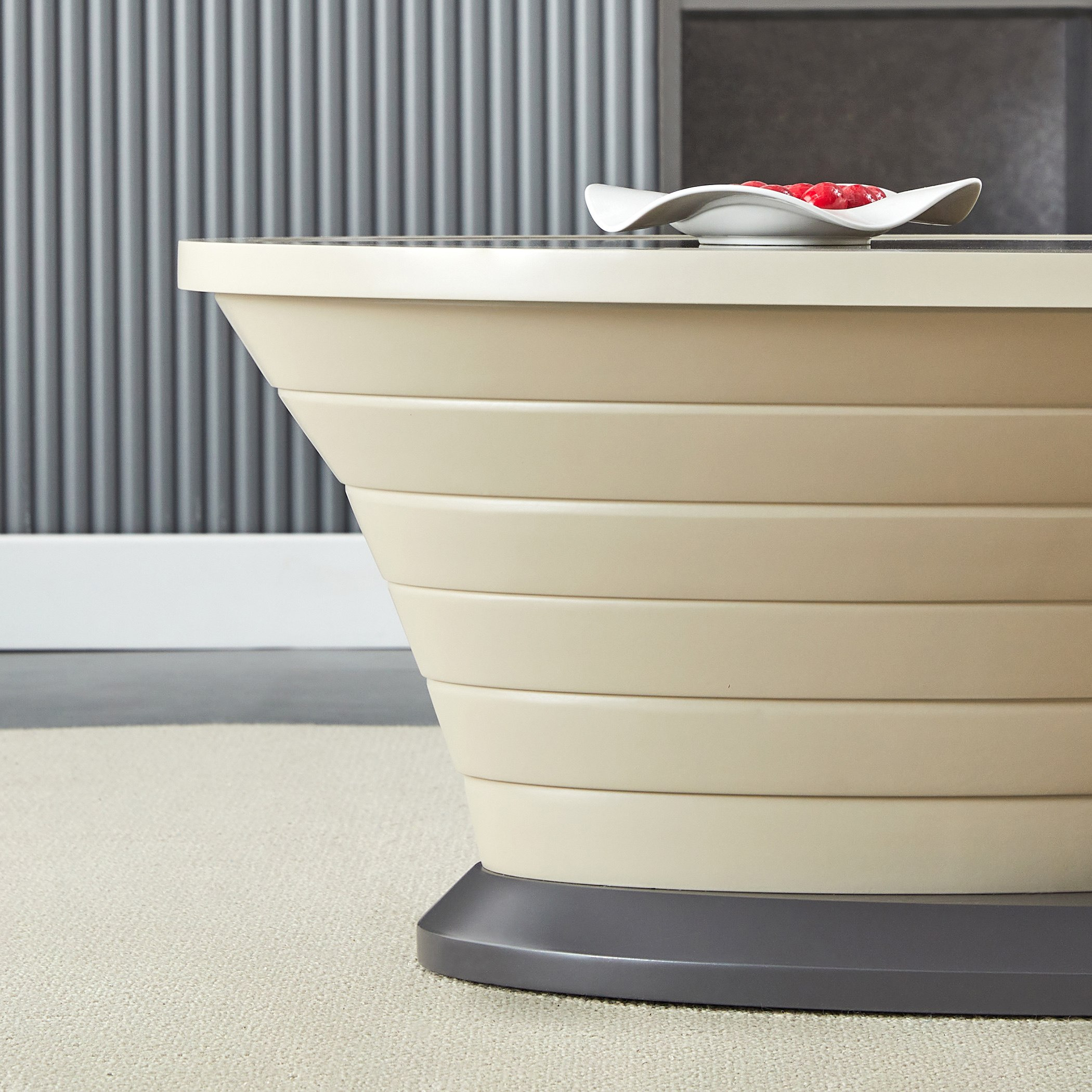 طاولة قهوة بسطح زجاج من كروز-PROMO_HB_UAE_HBX10_280126-image-5