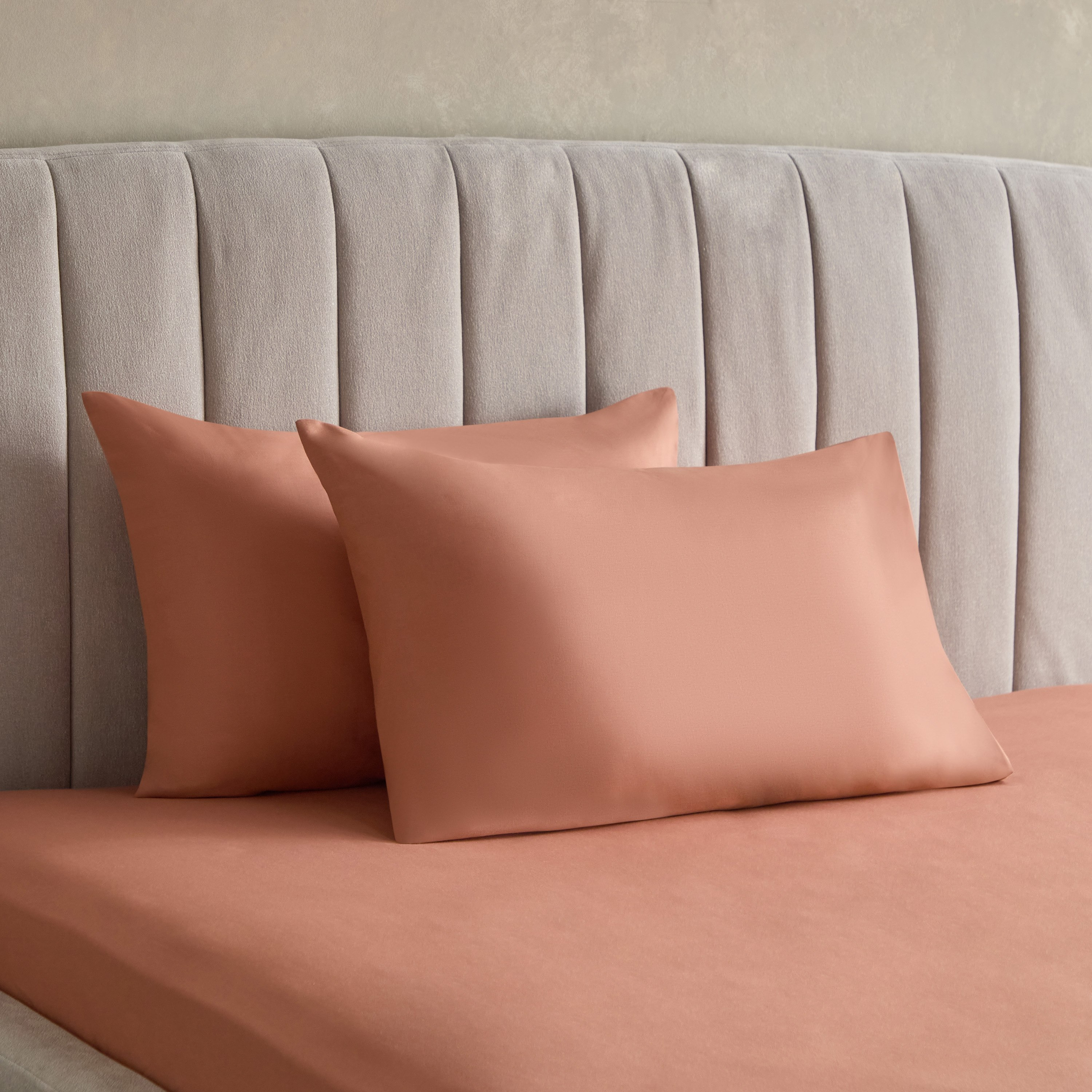 طقم غطاء وسادة بولي قطن قطعتين من بريستول - 50x75 سم-hbxhomeware-hbxbedroom-image-1
