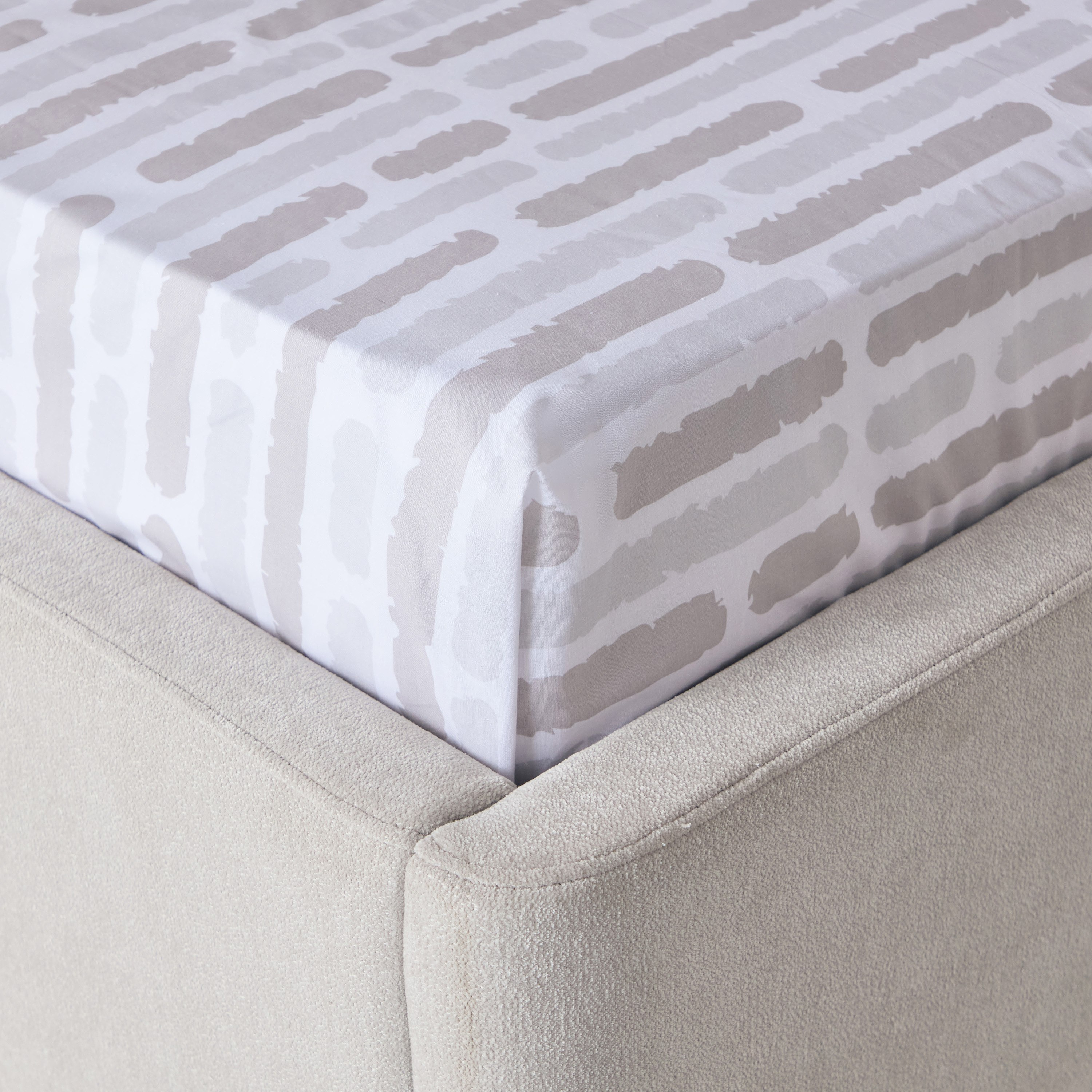 شرشف مسطح توين بولي قطن باري من ألبانيا - 170x260 سم-hbxhomeware-hbxbedroom-image-4