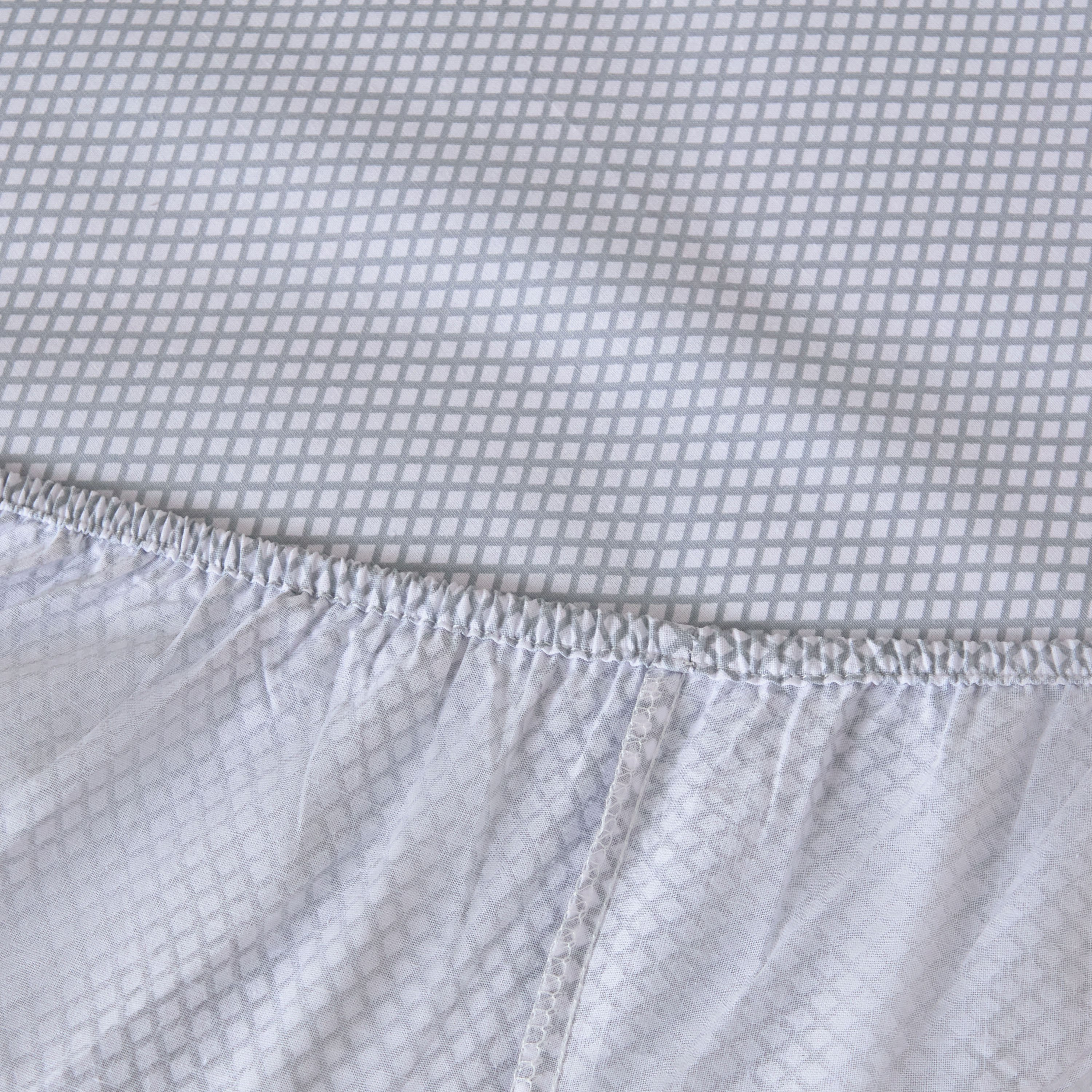 شرشف مطاطي فردي بولي قطن جينوا من ألبانيا - 90x200+25 سم-hbxhomeware-hbxbedroom-image-5