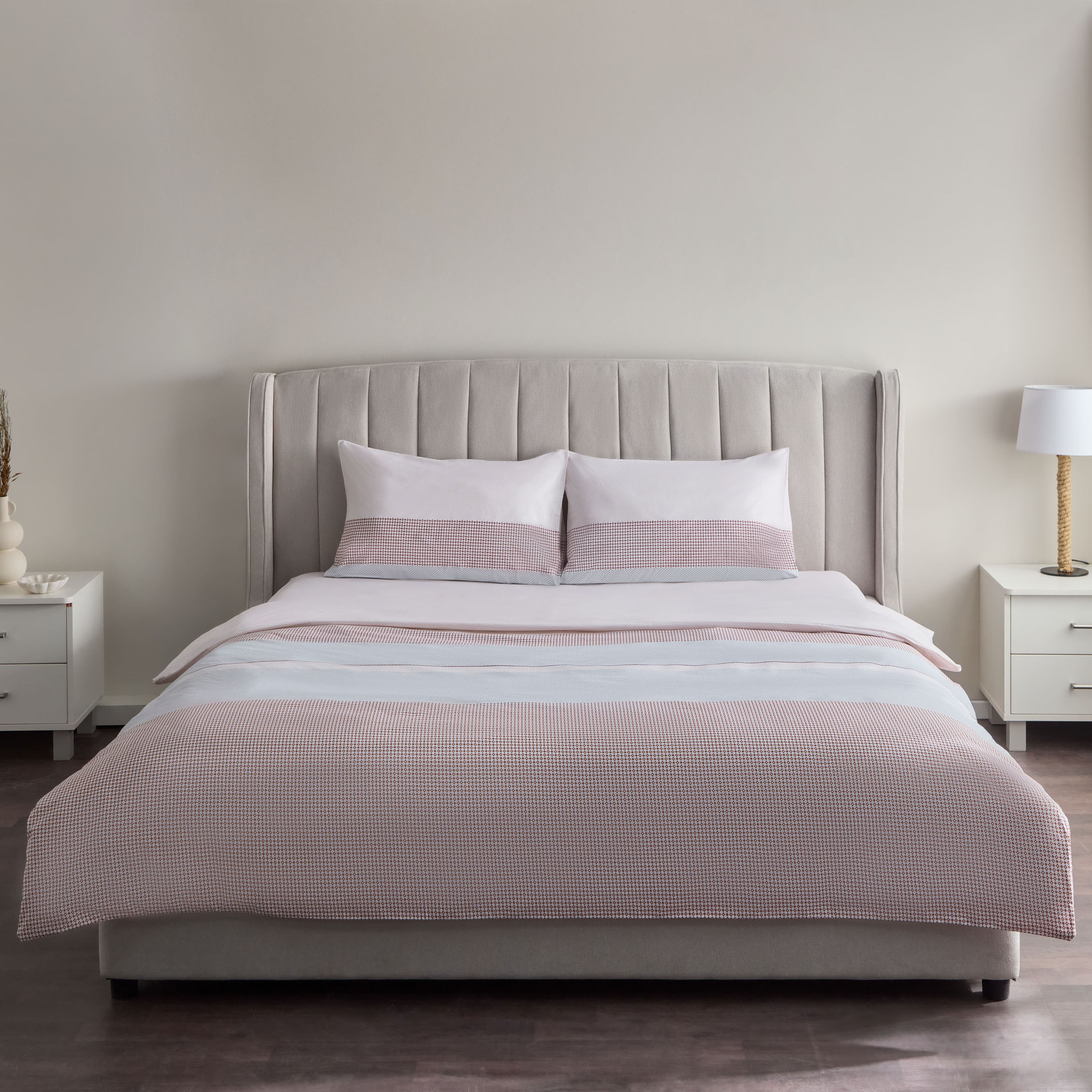 طقم غطاء لحاف كوين/ كينج 3 قطع من البولي قطن بطبعات جنوة من ألبانيا - 220x220 سم-hbxhomeware-hbxbedroom-image-3
