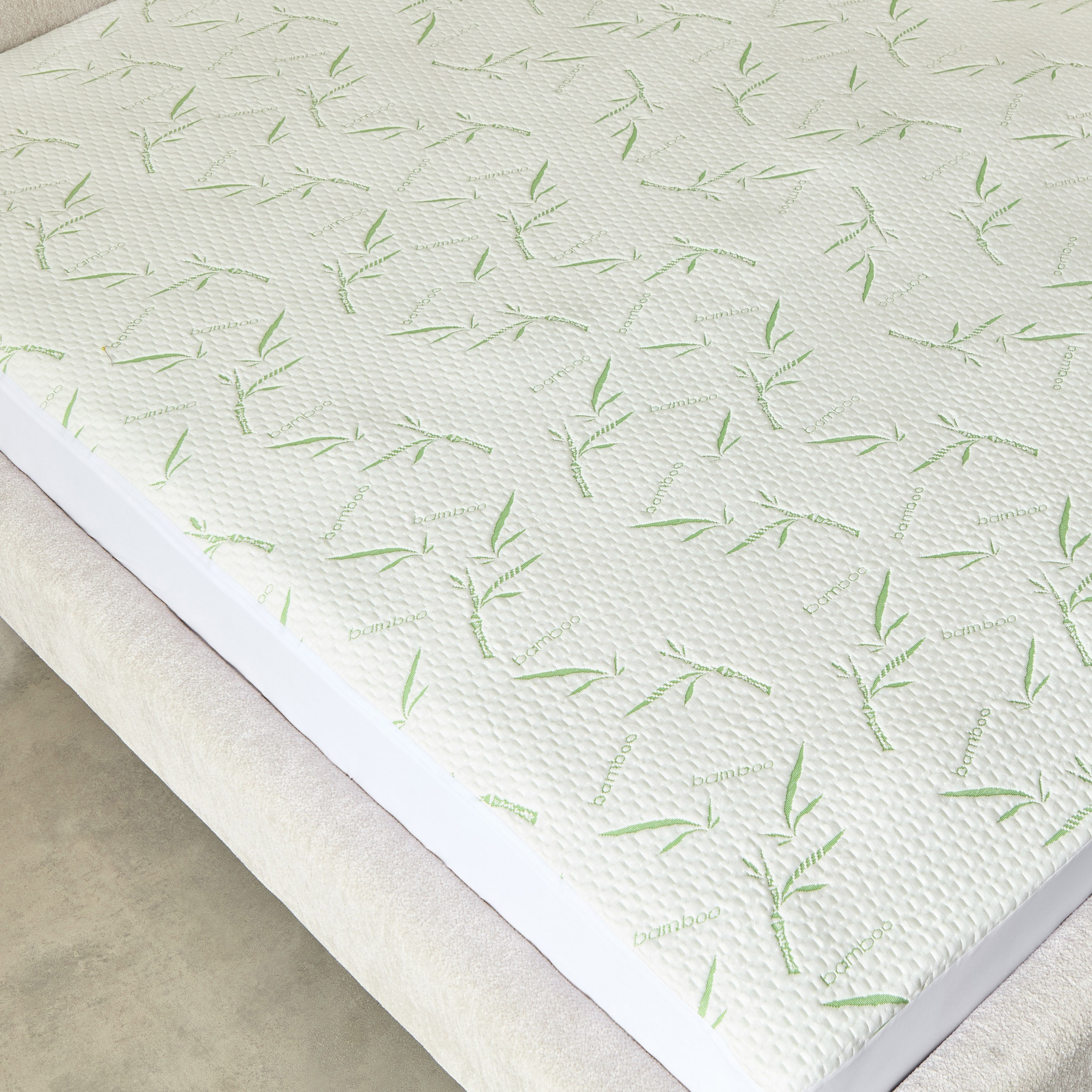 Bamboo Waterproof Queen Mattress Protector - 150x200+33 cm-PROMO_HB_AE_B2G2_011025-image-3