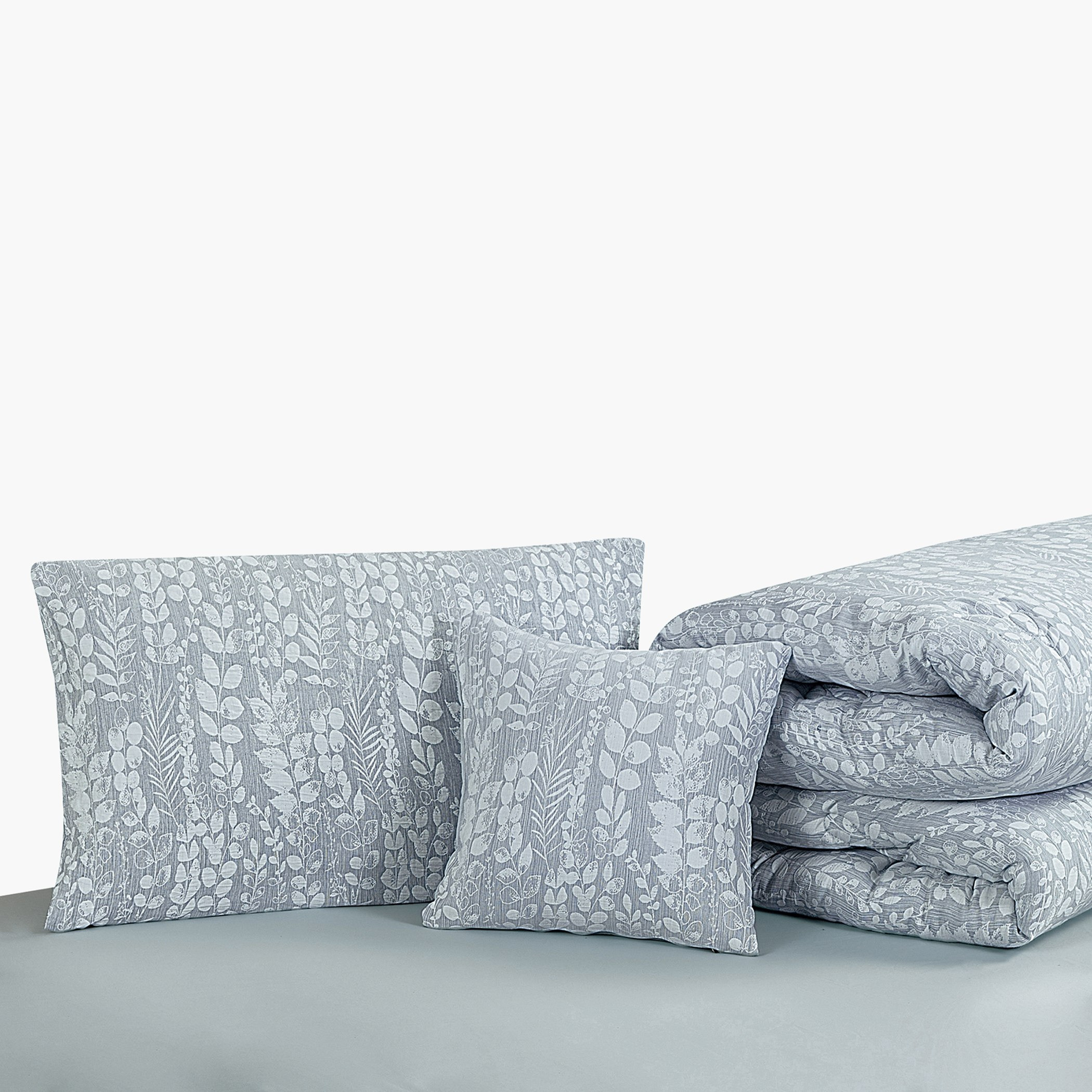 طقم لحاف كينج 7 قطع بنمط أوراق شجر من سمر - 220x240 سم-hbxhomeware-hbxbedroom-image-5