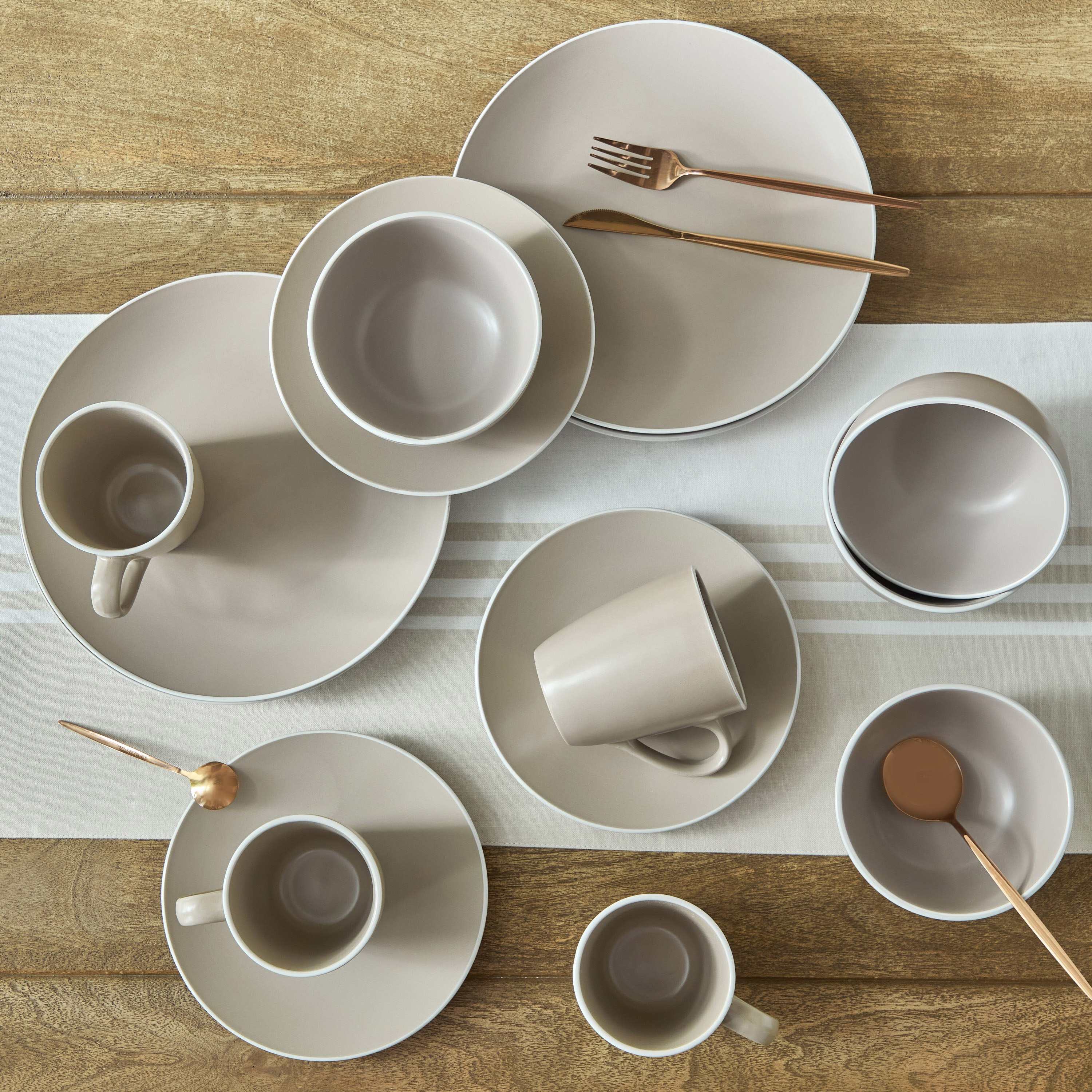 طقم عشاء 16 قطعة من الخزف الحجري من إيثر - 4 أشخاص-hbxhomeware-hbxkitchen-image-1