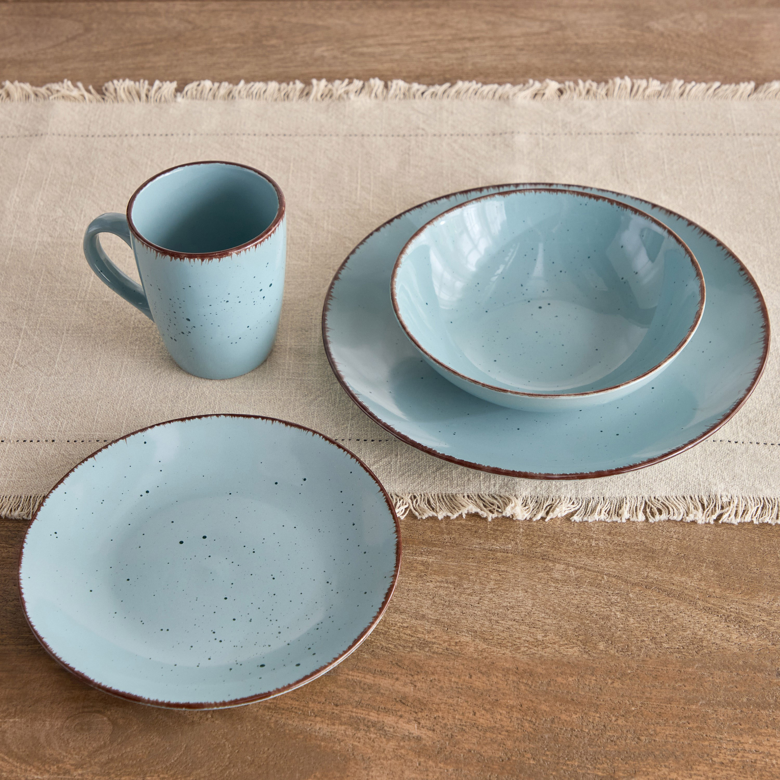 طقم عشاء 16 قطعة من الخزف الحجري من بيلا - 4 أشخاص-hbxhomeware-hbxkitchen-image-3