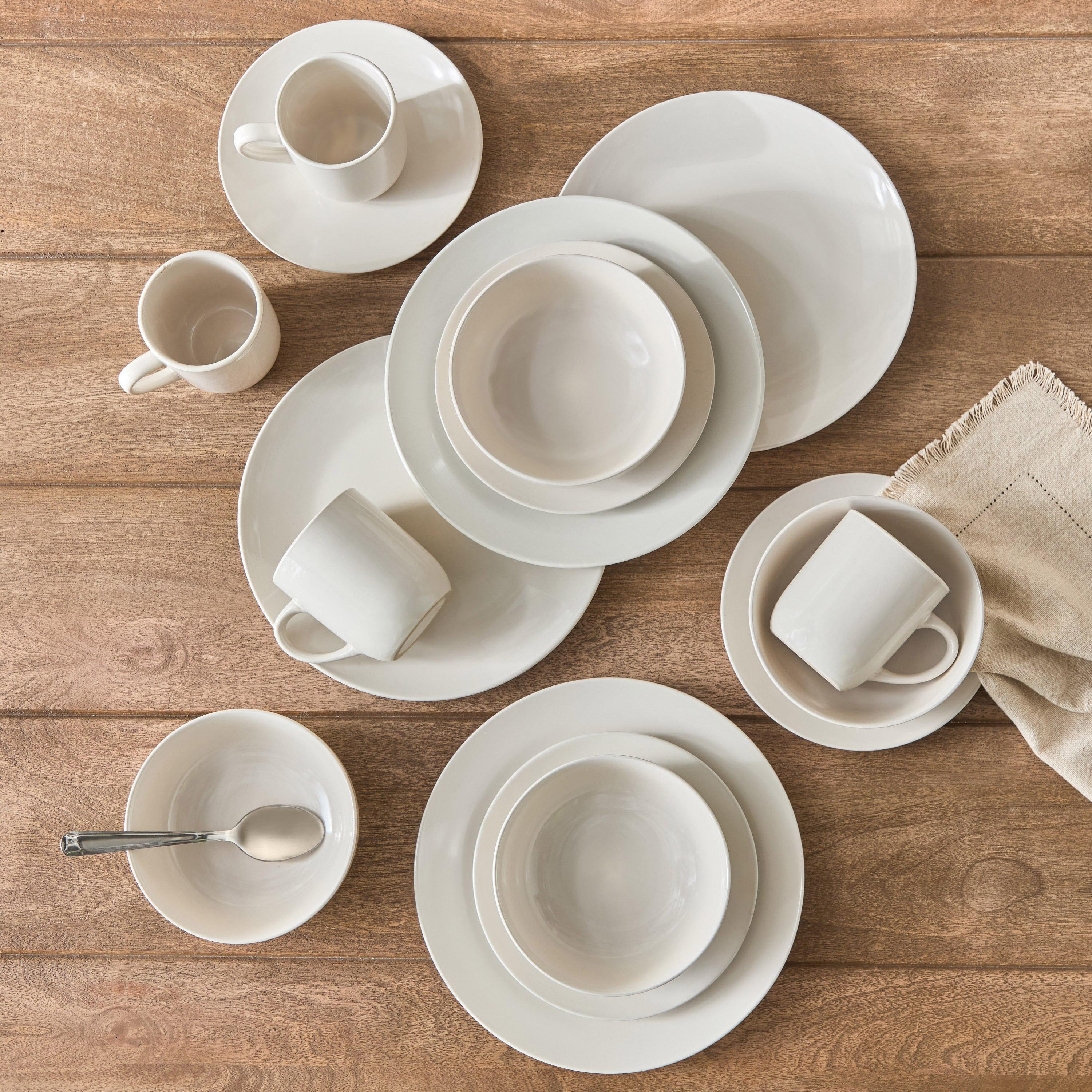 طقم عشاء 16 قطعة من الخزف الحجري من نورديك - 4 أشخاص-hbxhomeware-hbxkitchen-image-1