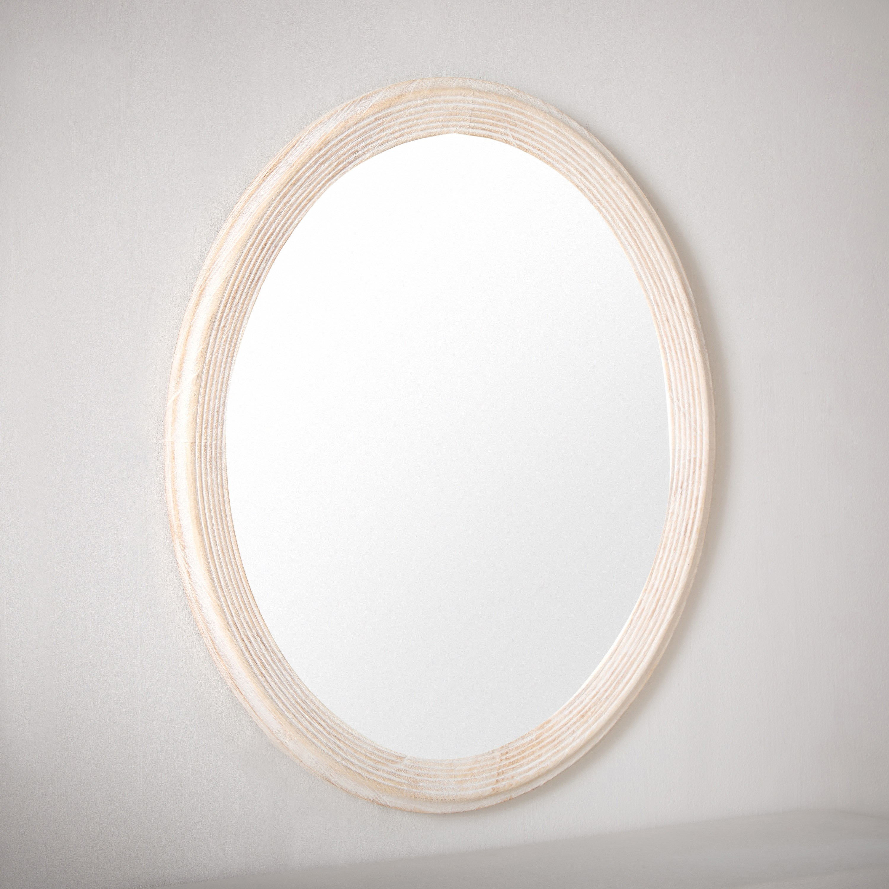 مرآة بيضاوية بإطار خشب صلب من إينيز - 59x69 سم-PROMO_HB_AE_B1G1_250925-image-1