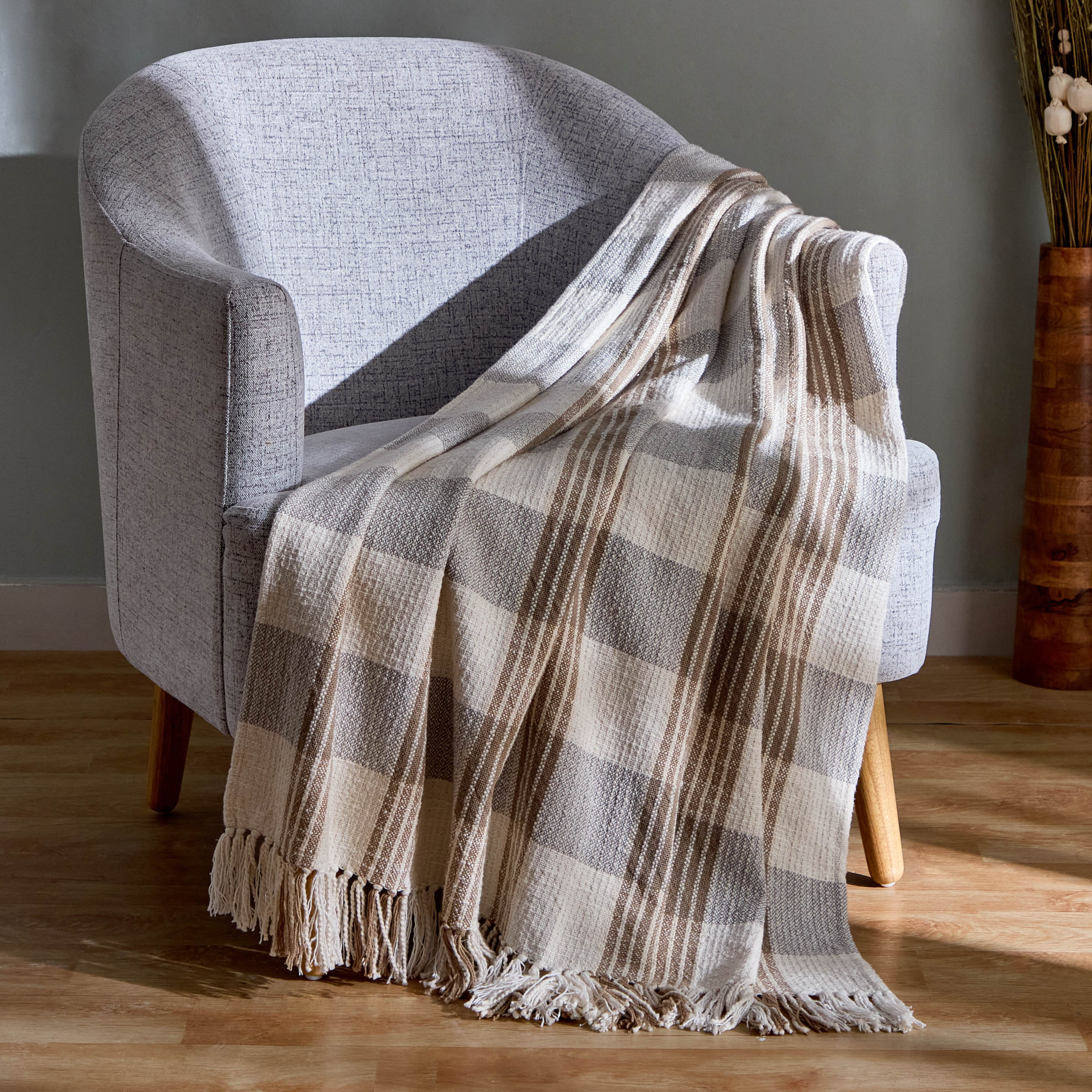 بطانية خفيفة منسوجة من تامبا تشيك - 130x170 سم-hbxhomeware-hbxbedroom-image-1