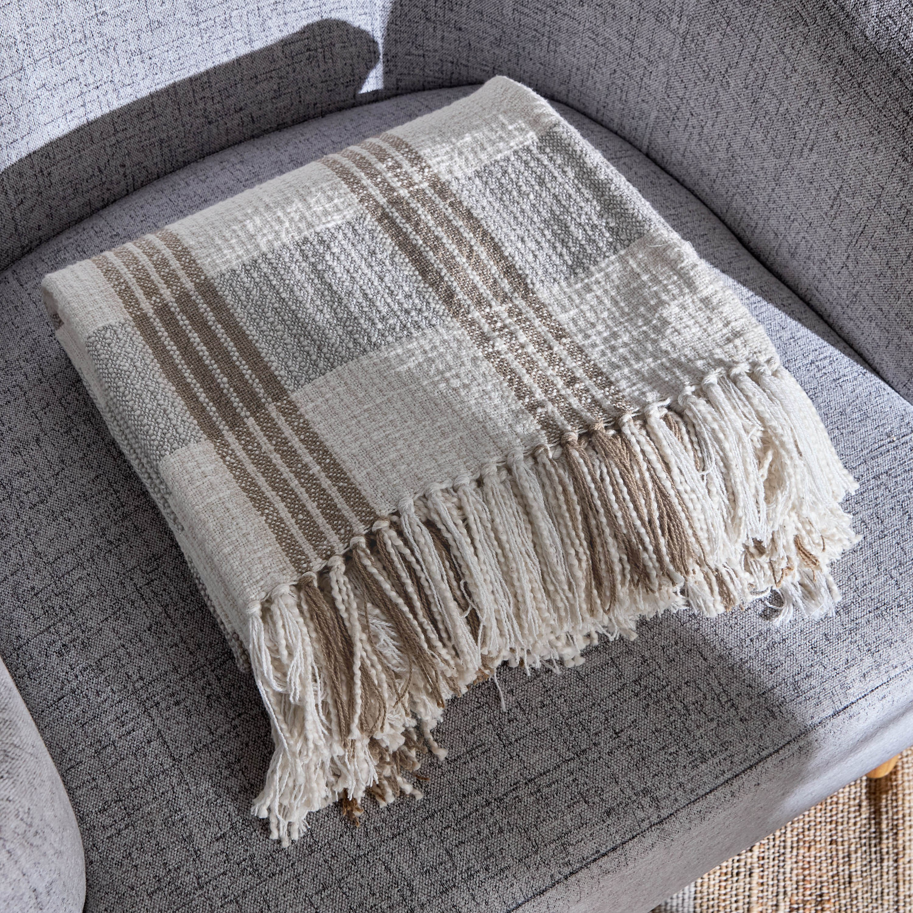 بطانية خفيفة منسوجة من تامبا تشيك - 130x170 سم-hbxhomeware-hbxbedroom-image-4