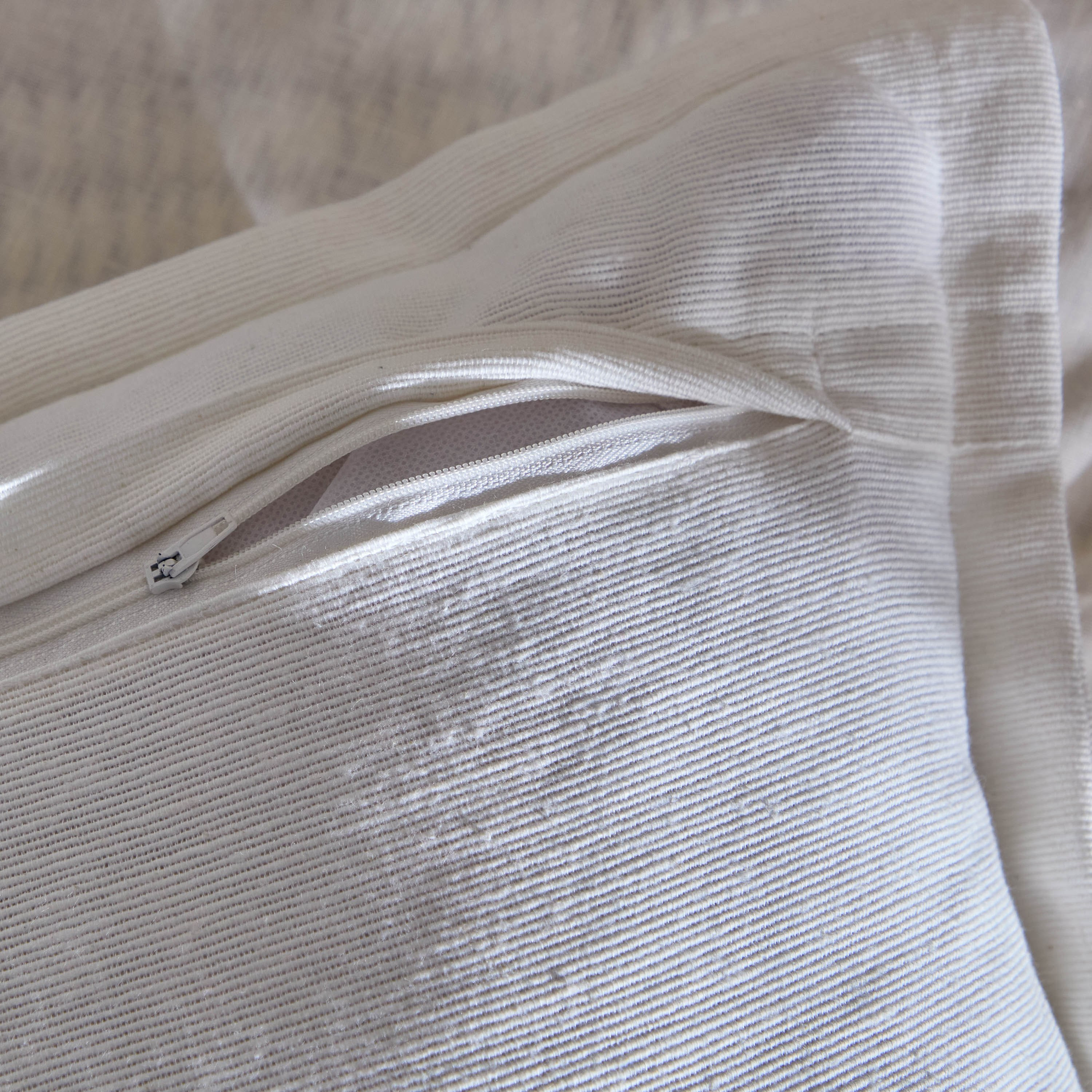 Atlanta Ezra Rib Solid Filled Cushion - 40x60 cm-hbxhomeware-hbxbedroom-image-3