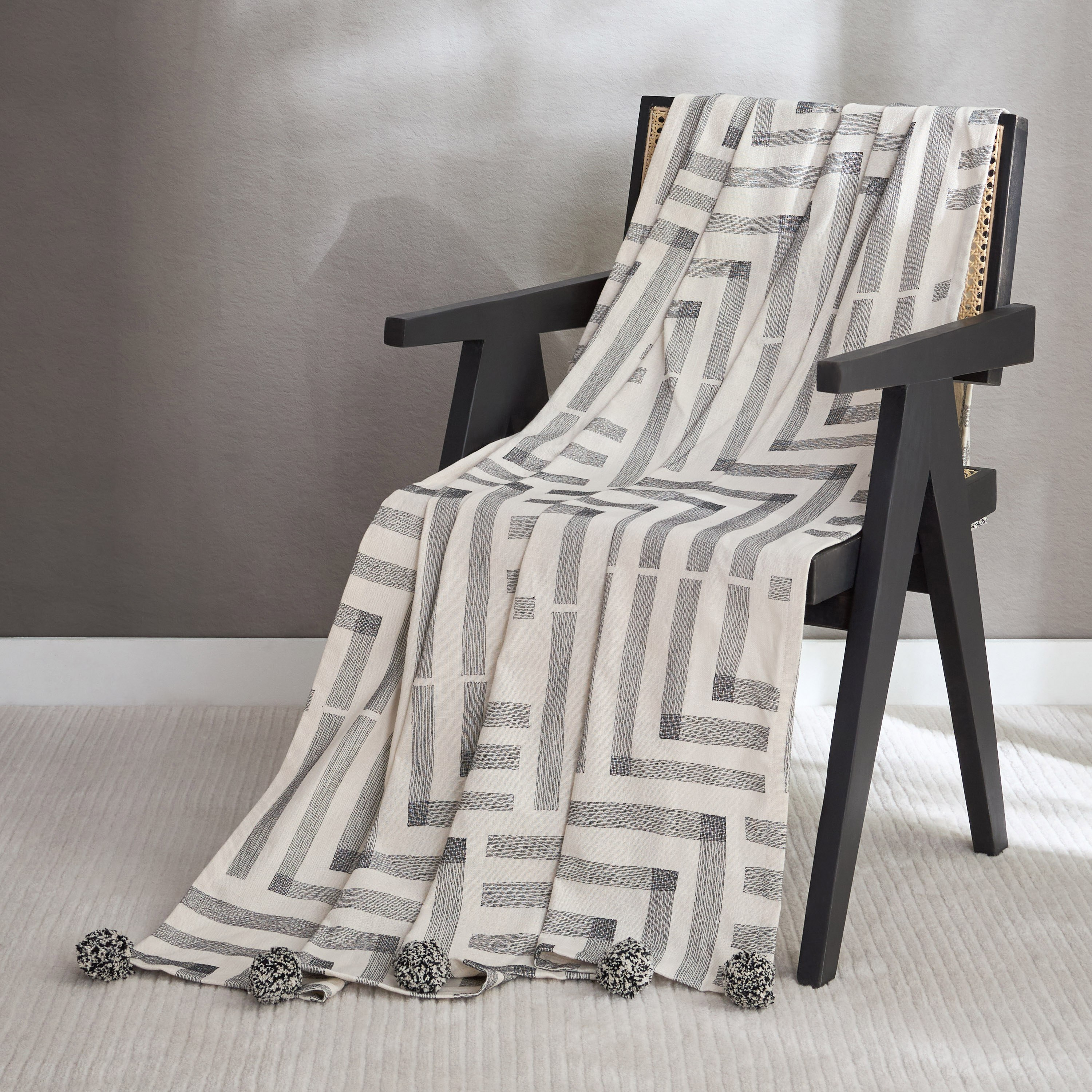 بطانية خفيفة بطبعات تجريدية من بريزم - 130x170 سم-hbxhomeware-hbxbedroom-image-1