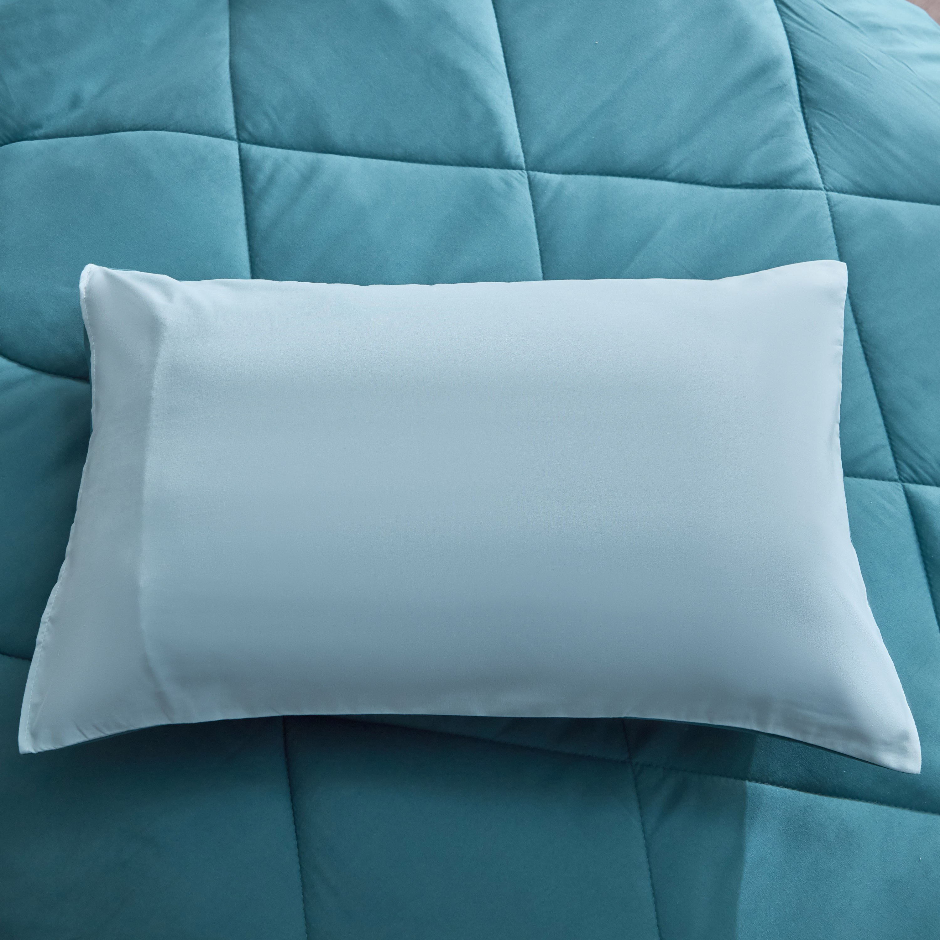 Derby 2-Piece Twin Reversible Microfibre Comforter Set - 160x220 cm-hbxhomeware-hbxbedroom-image-7
