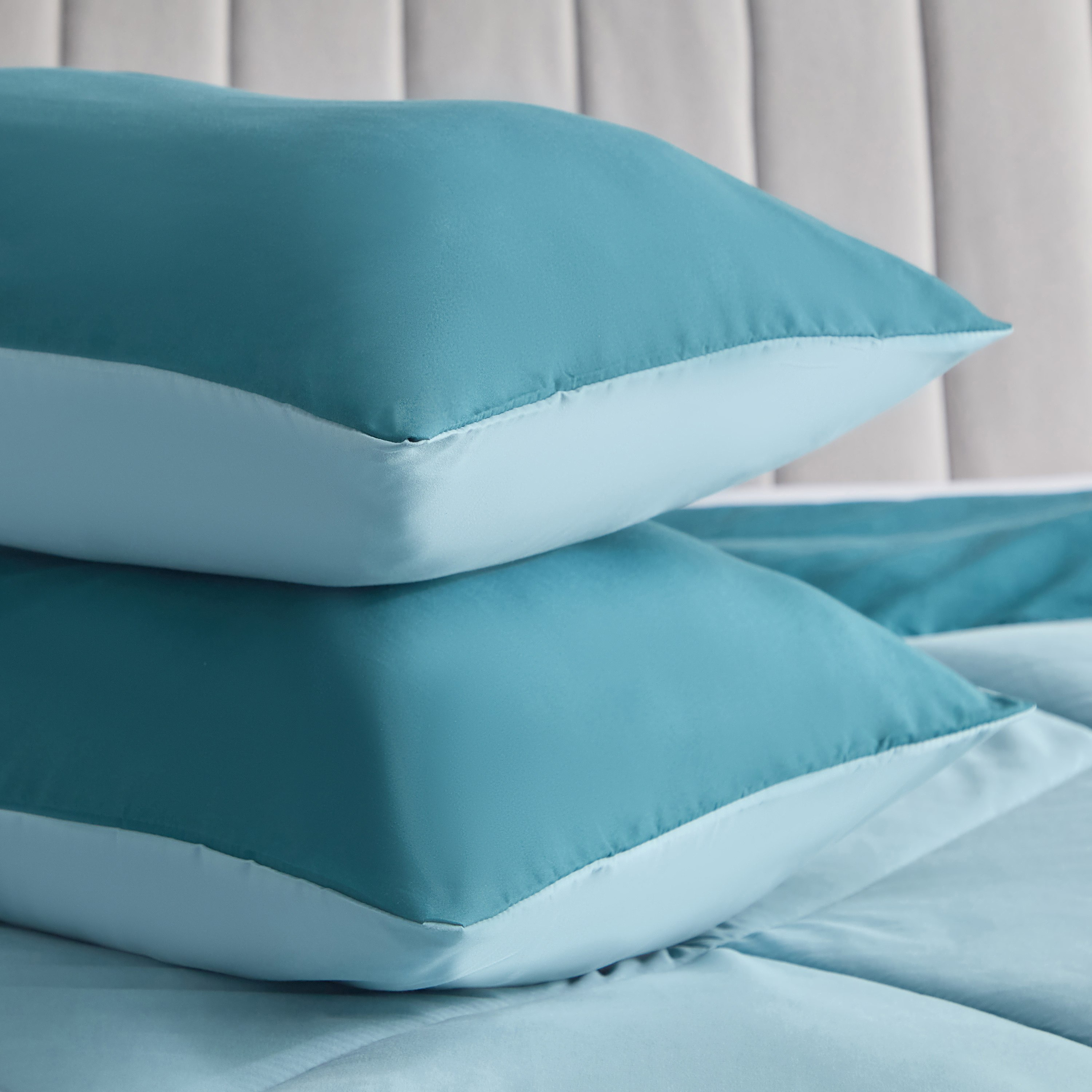 طقم لحاف كينج من الألياف الدقيقة يستخدم على الوجهين 3 قطع من ديربي - 220x240 سم-hbxhomeware-hbxbedroom-image-8