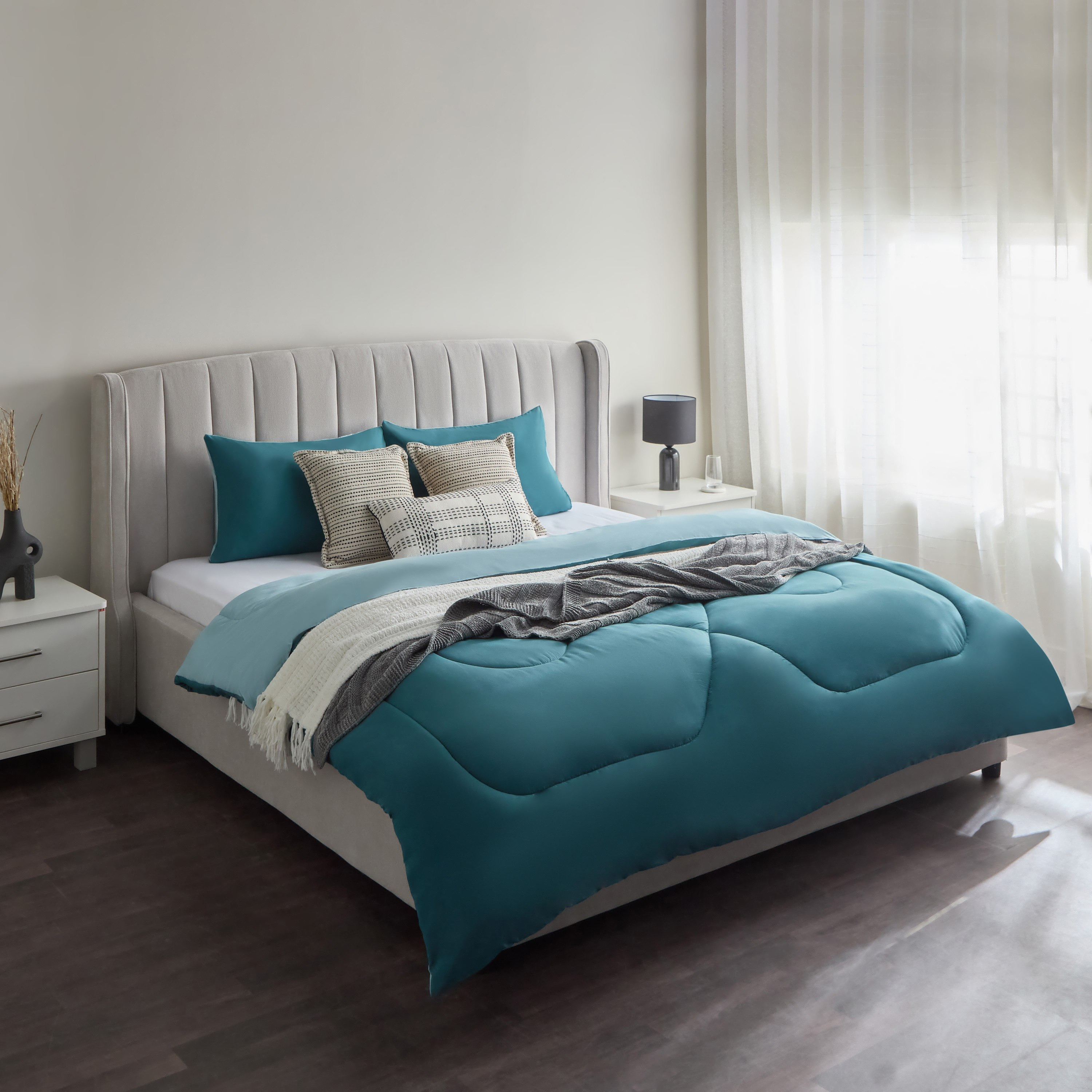 طقم لحاف كينج من الألياف الدقيقة يستخدم على الوجهين 3 قطع من ديربي - 220x240 سم-hbxhomeware-hbxbedroom-image-9