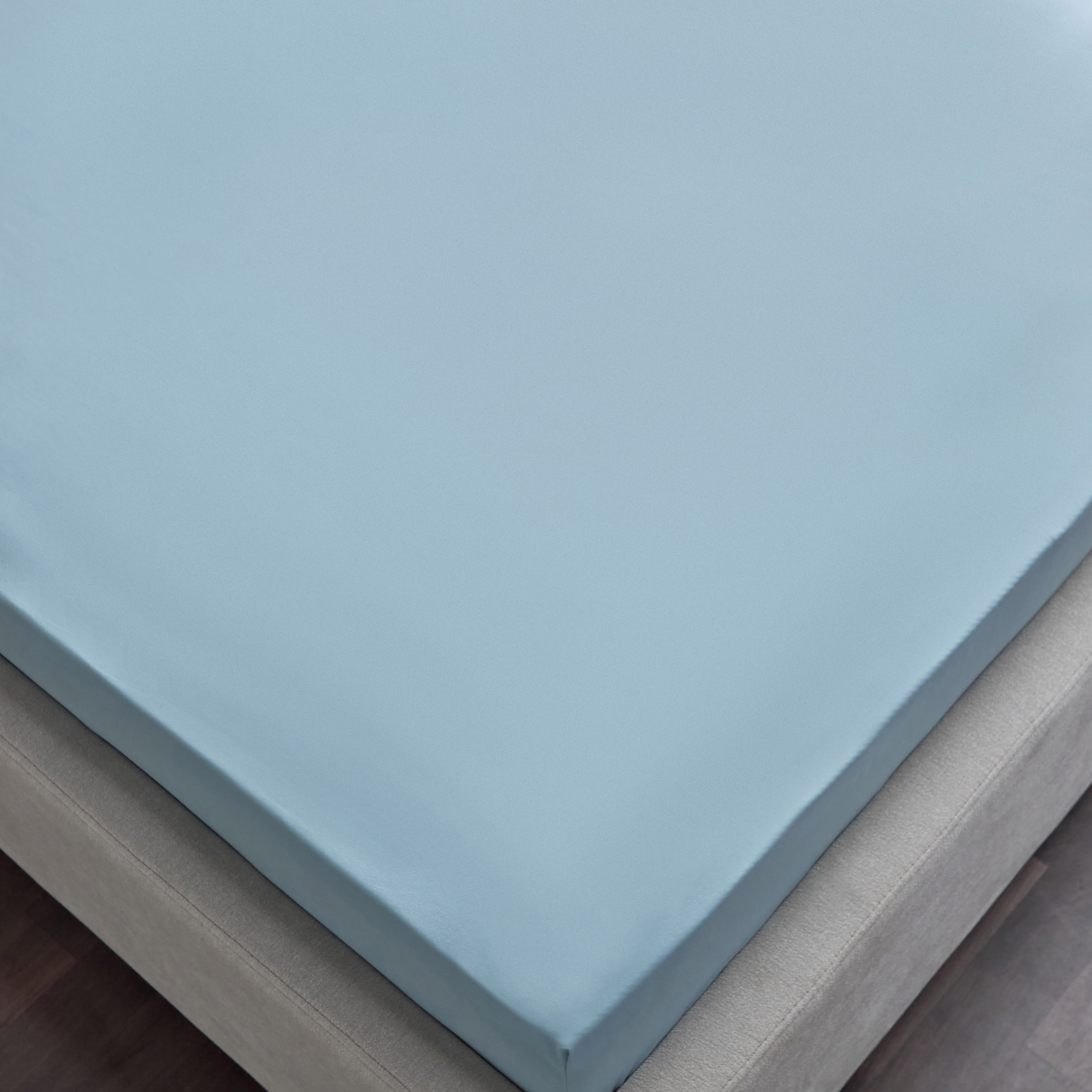 Derby Solid Single Microfibre Fitted Sheet - 90x190+20 cm-hbxhomeware-hbxbedroom-image-3