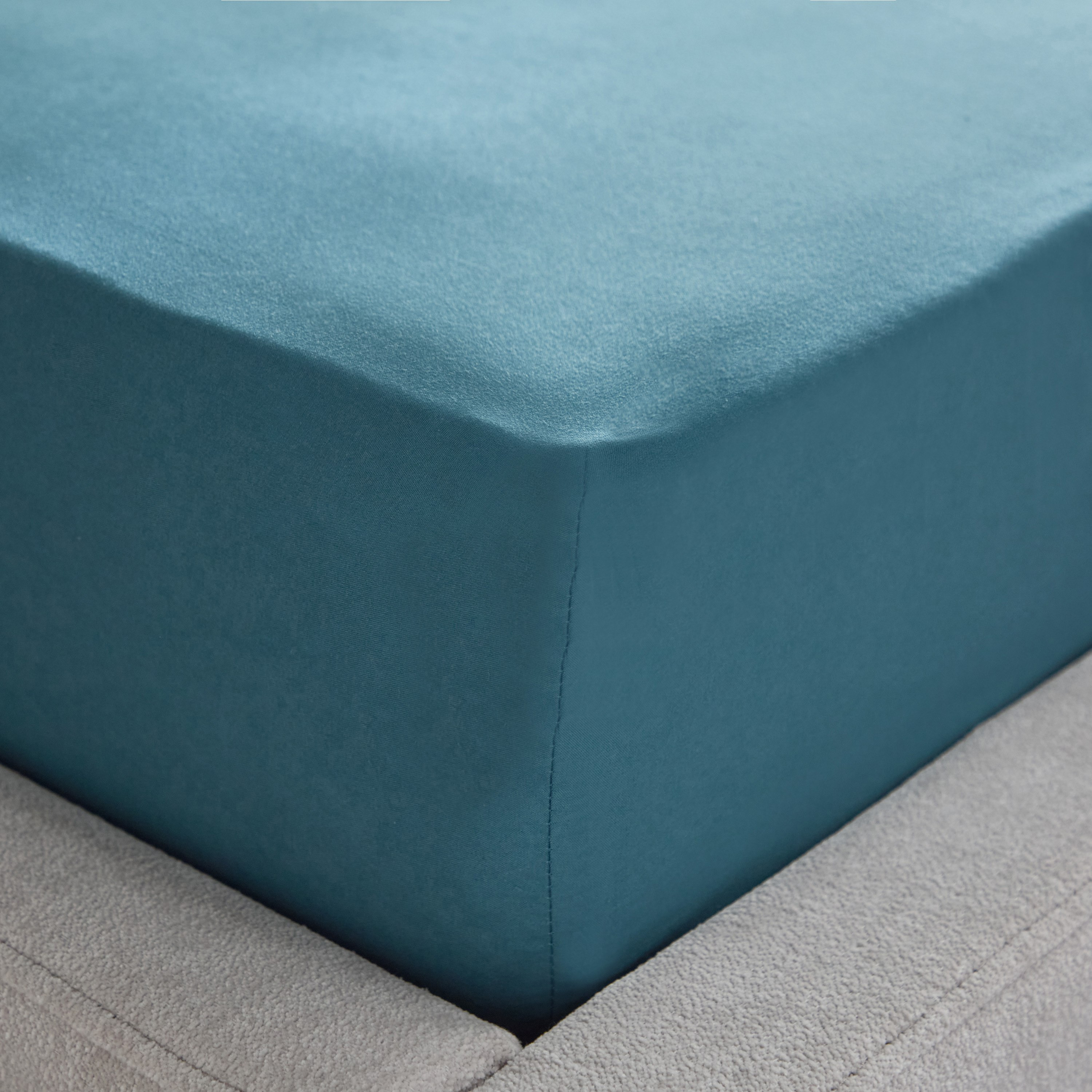 Derby Solid Twin Microfibre Fitted Sheet - 120x200+25 cm-hbxhomeware-hbxbedroom-image-4